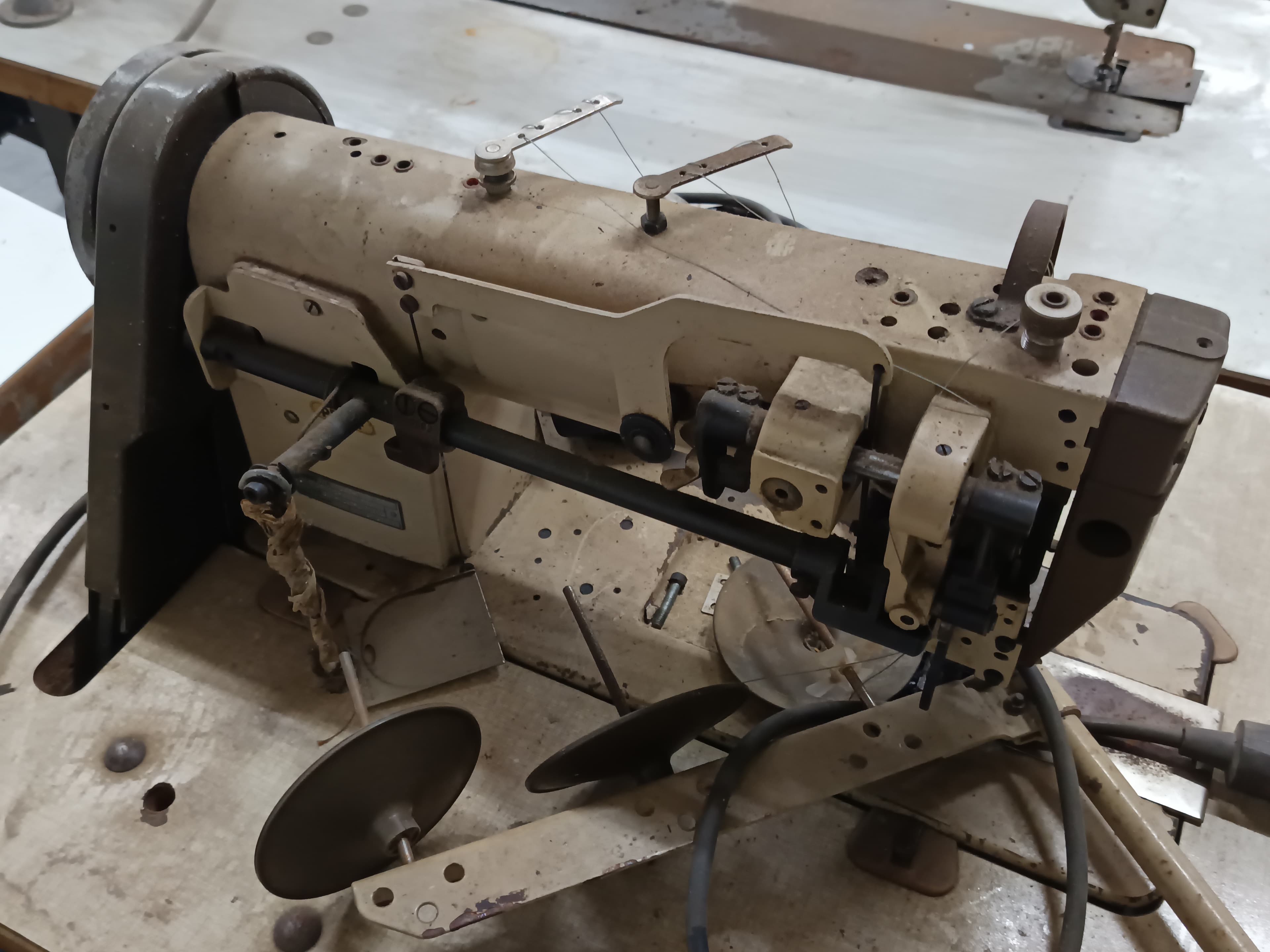 Máquina de Costura Pfaff — imagen 3