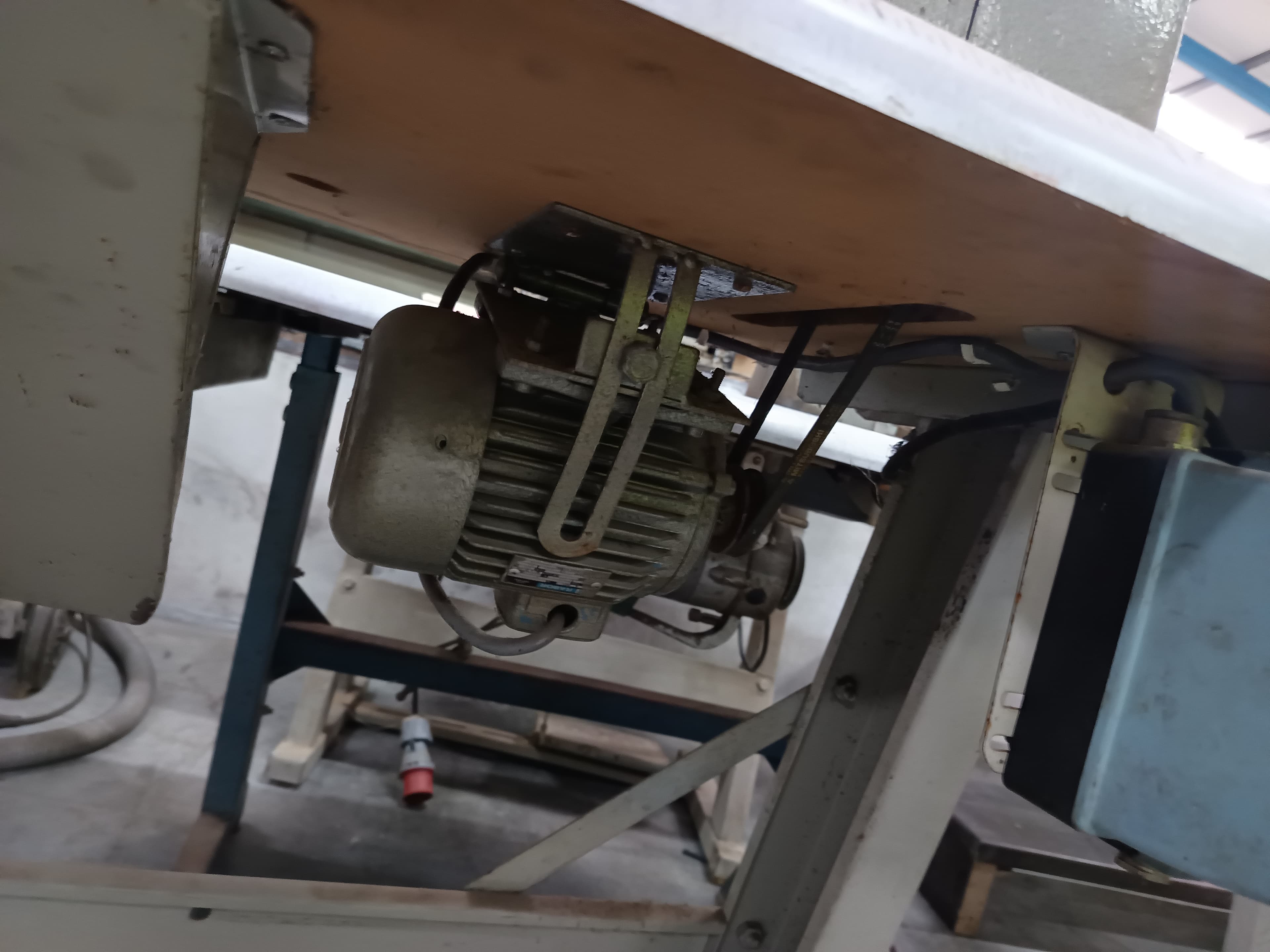 Máquina de Escarnecer Inducal — imagem 3