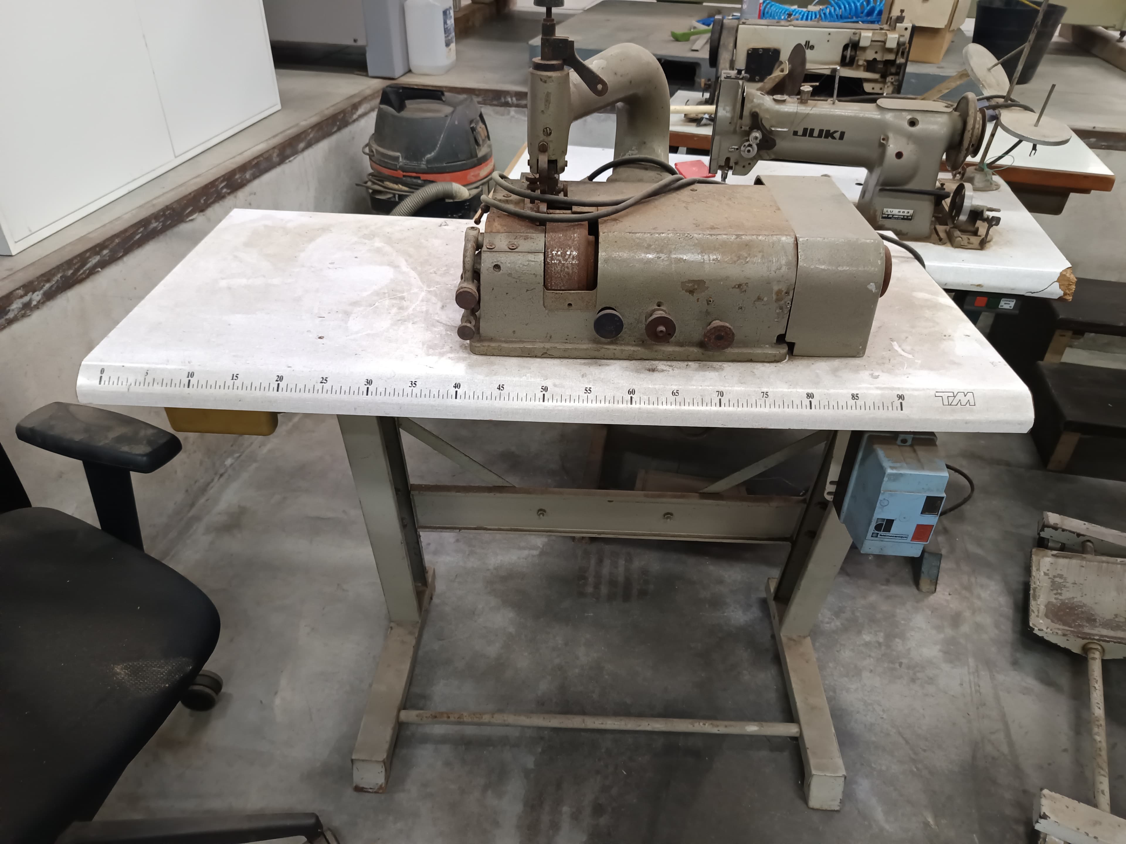 Máquina de Escarnecer Inducal — imagem 1