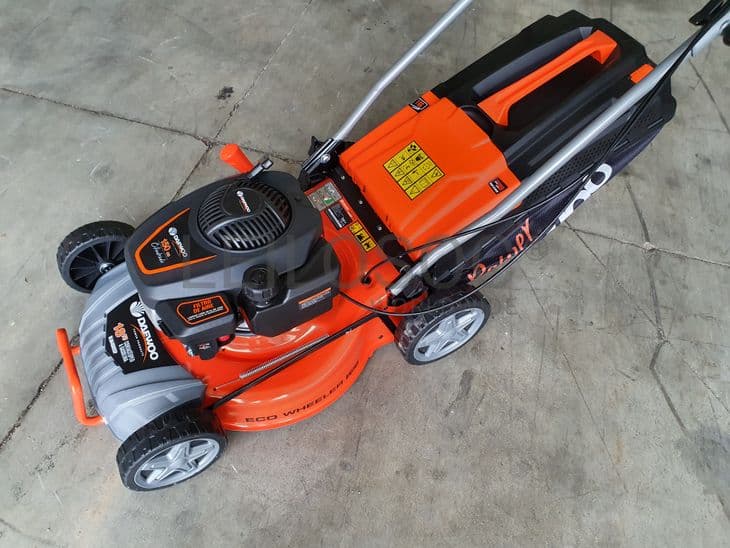 Máquina cortar relva Daewoo — imagen 4