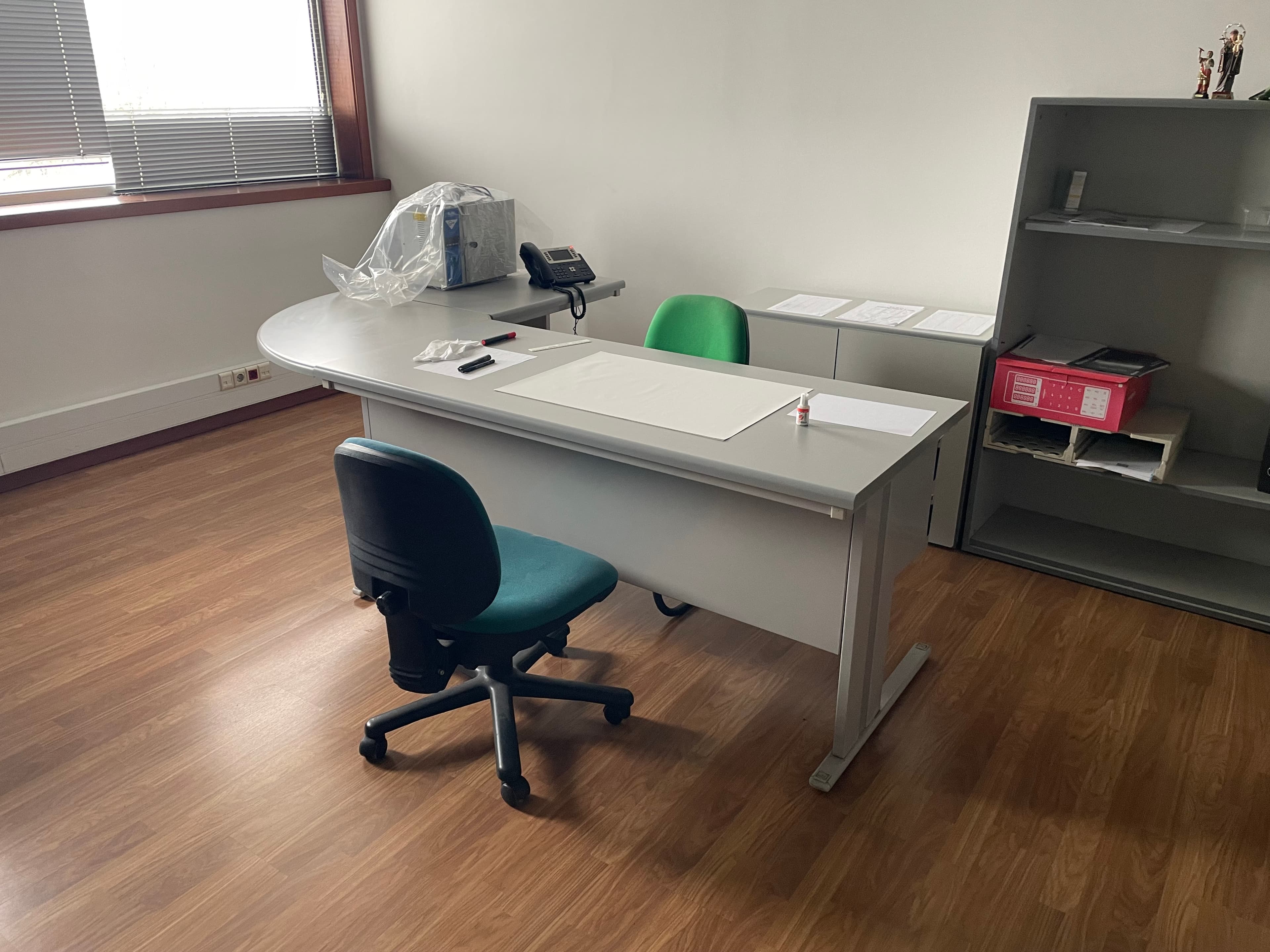 Office Supplies — image 1
