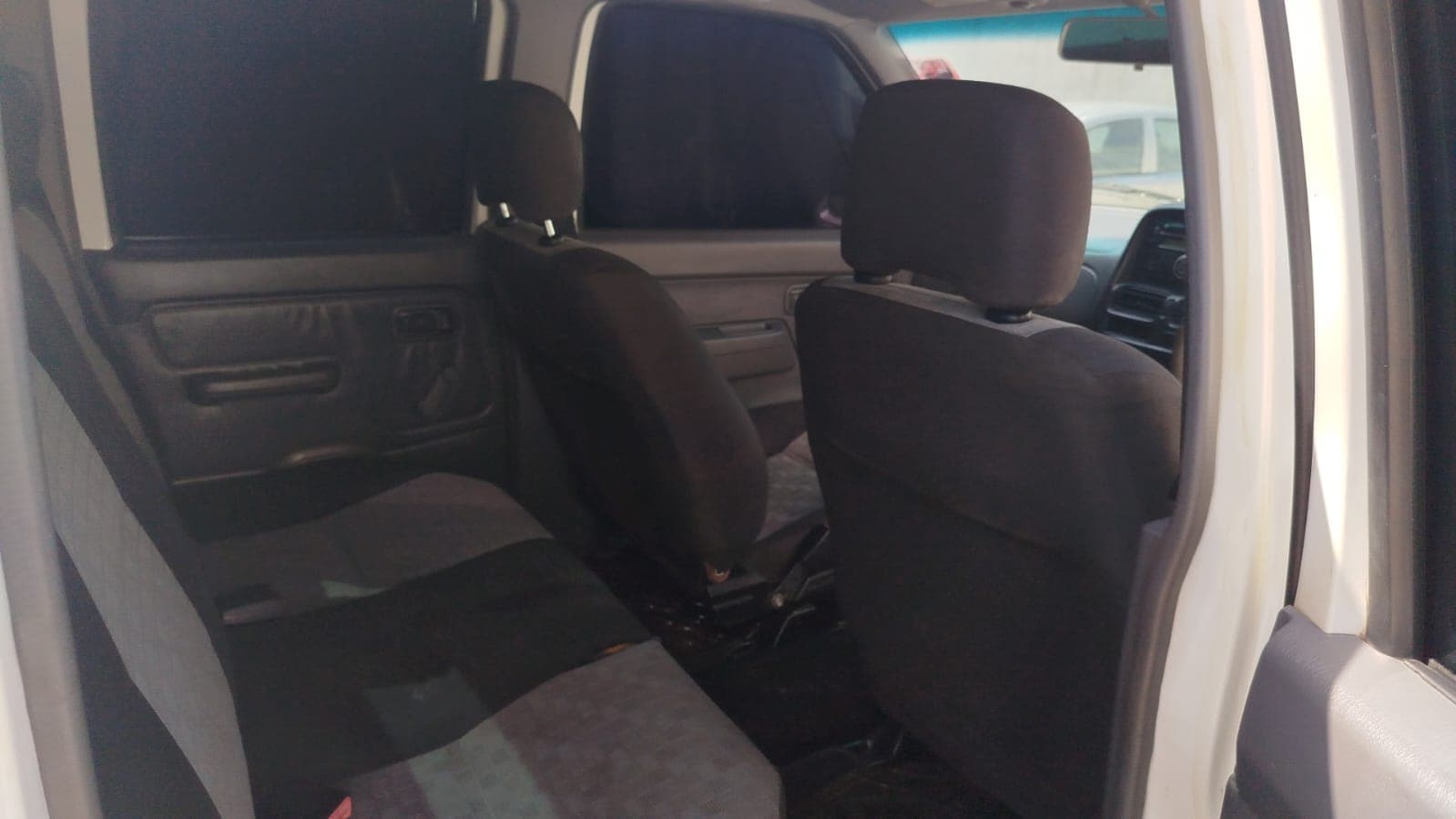 Nissan Hardbody_2,95m - 2017 — imagem 12