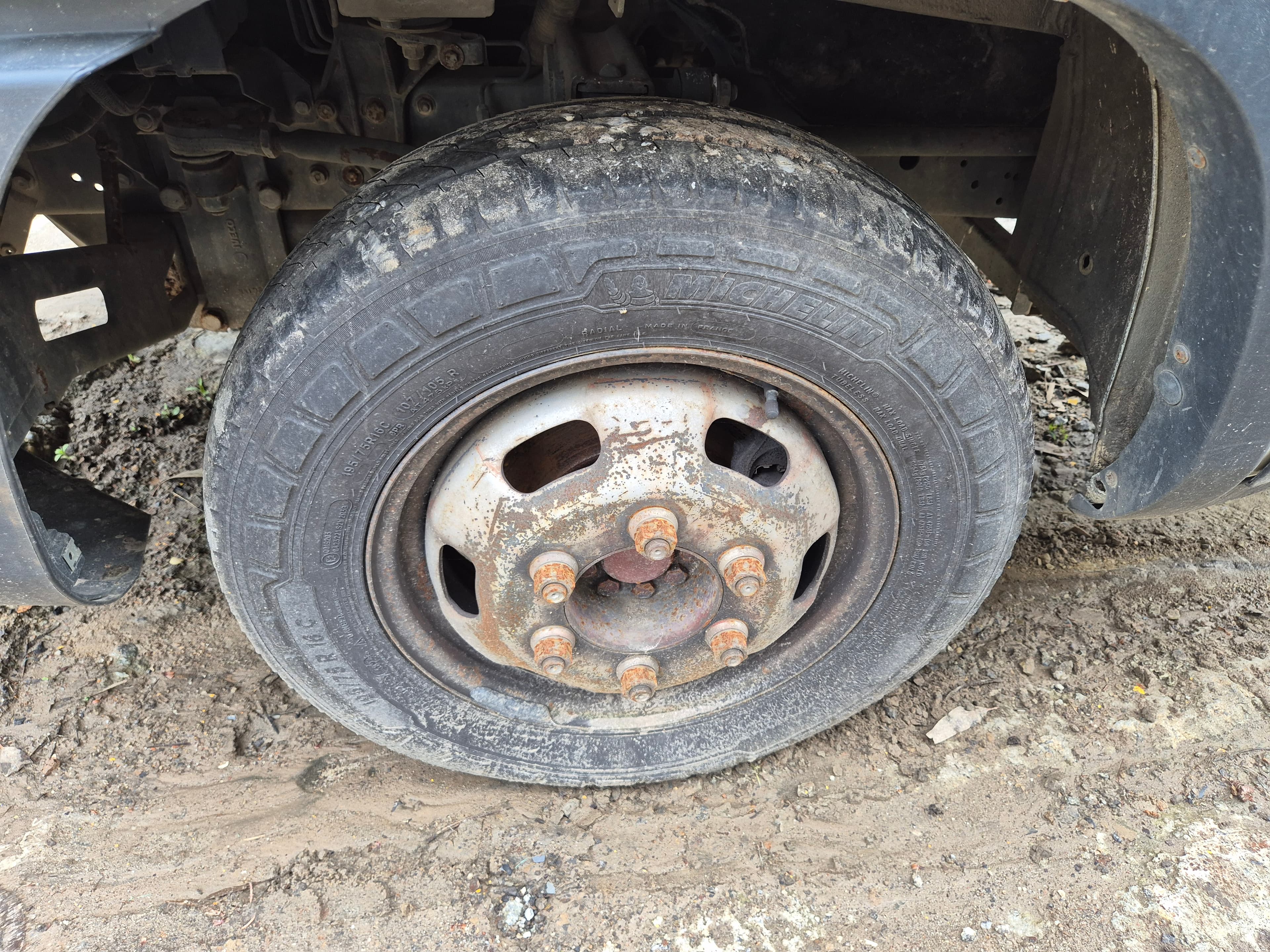 Iveco 35 160 · Ano 2020 — image 9