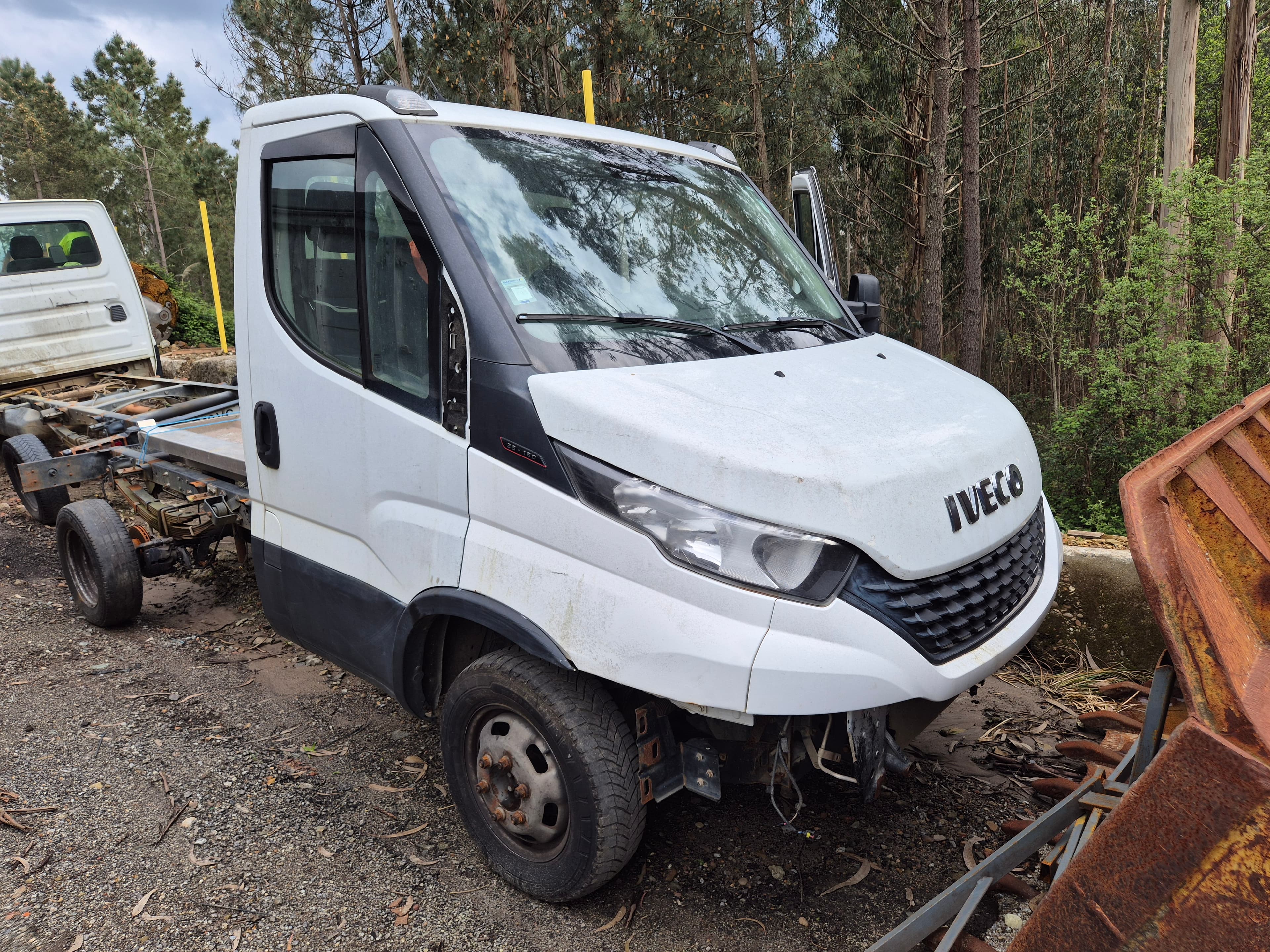 Iveco 35 160 · Ano 2020 — imagem 1