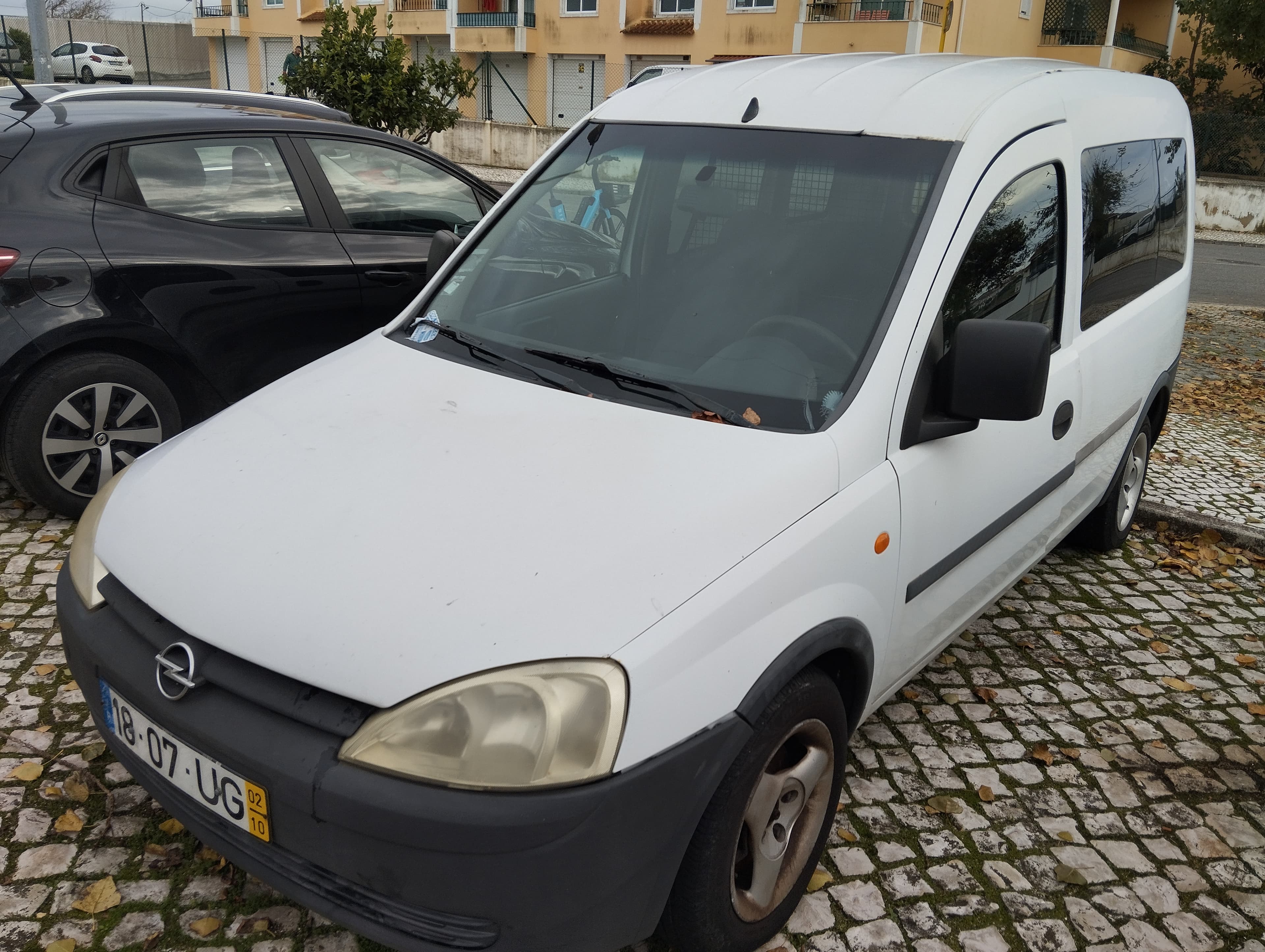 Opel Combo 1.7 DI · Ano 2002 — imagem 3