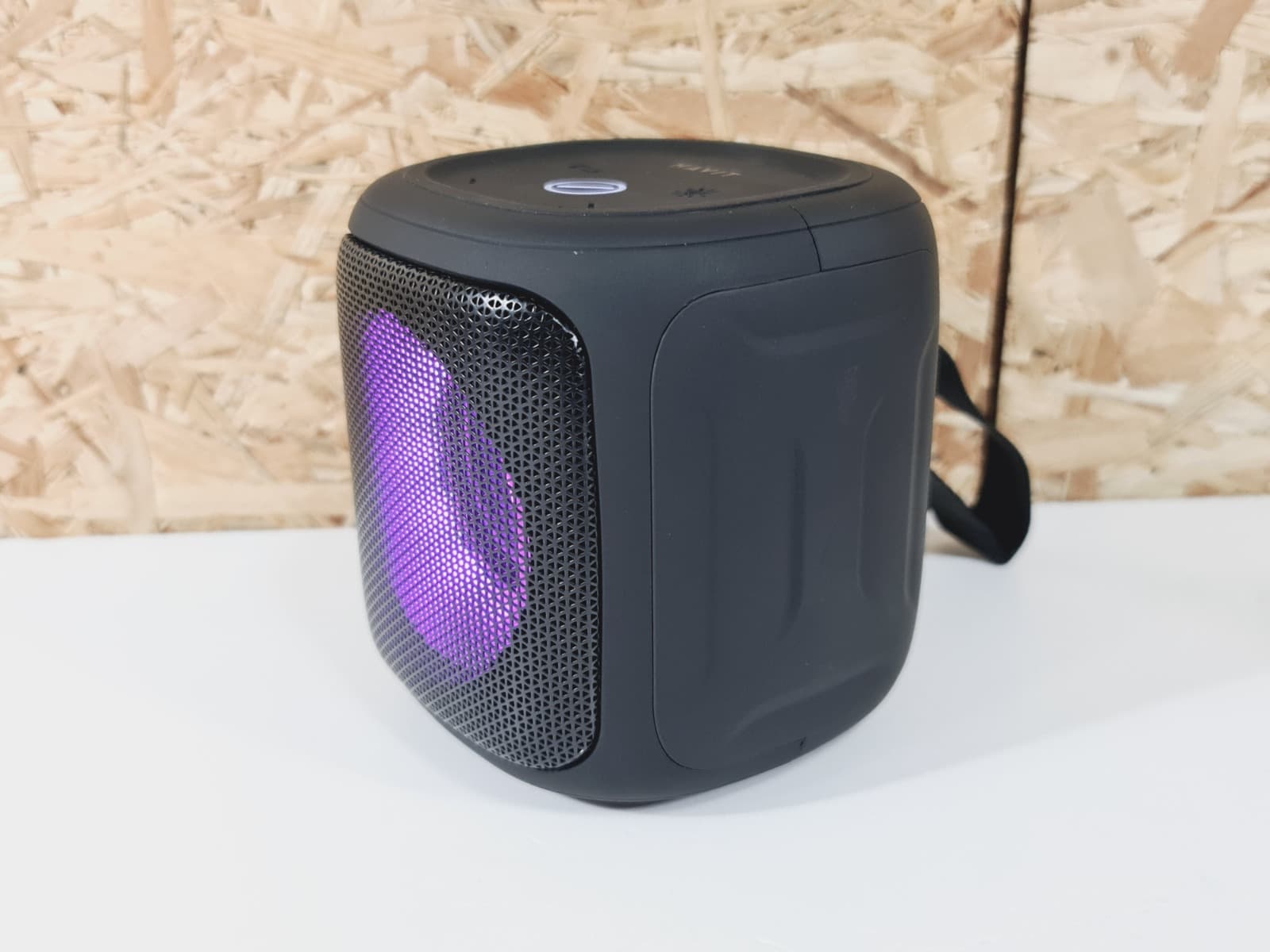 Bluetooth Portable Speaker Havit SK876BT — image 2