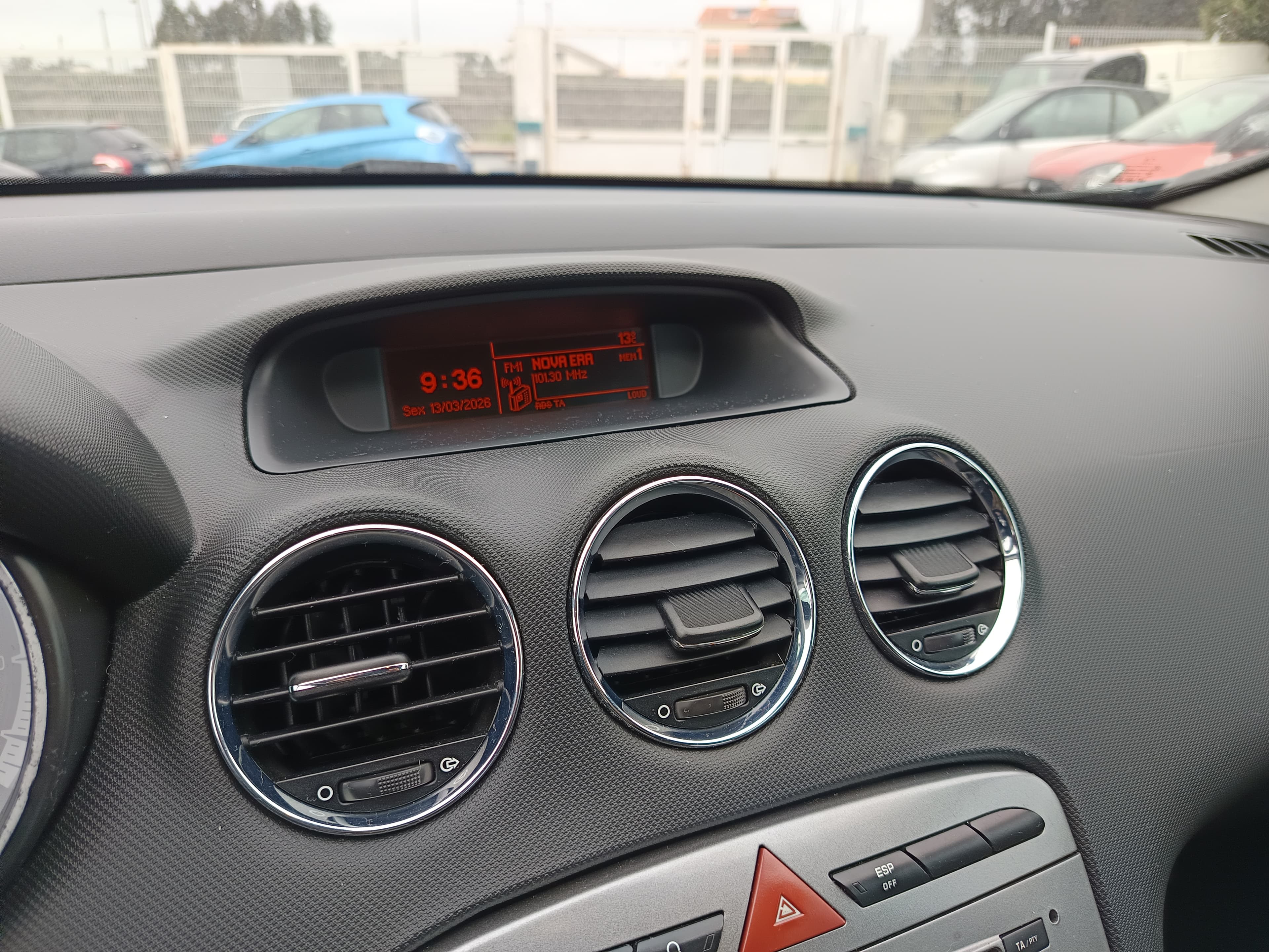 Peugeot 307 · Ano 2008 — image 40