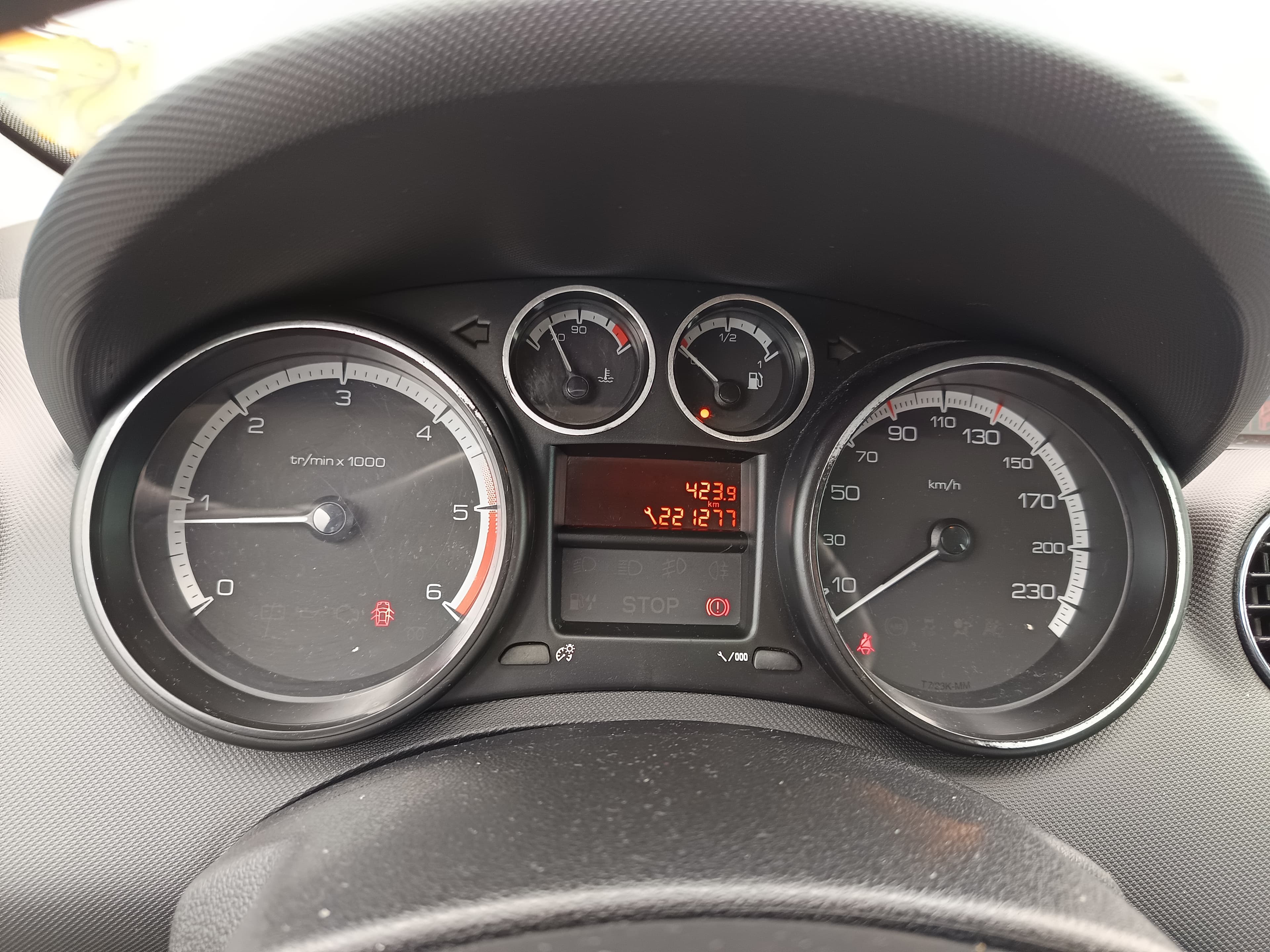 Peugeot 307 · Ano 2008 — image 43