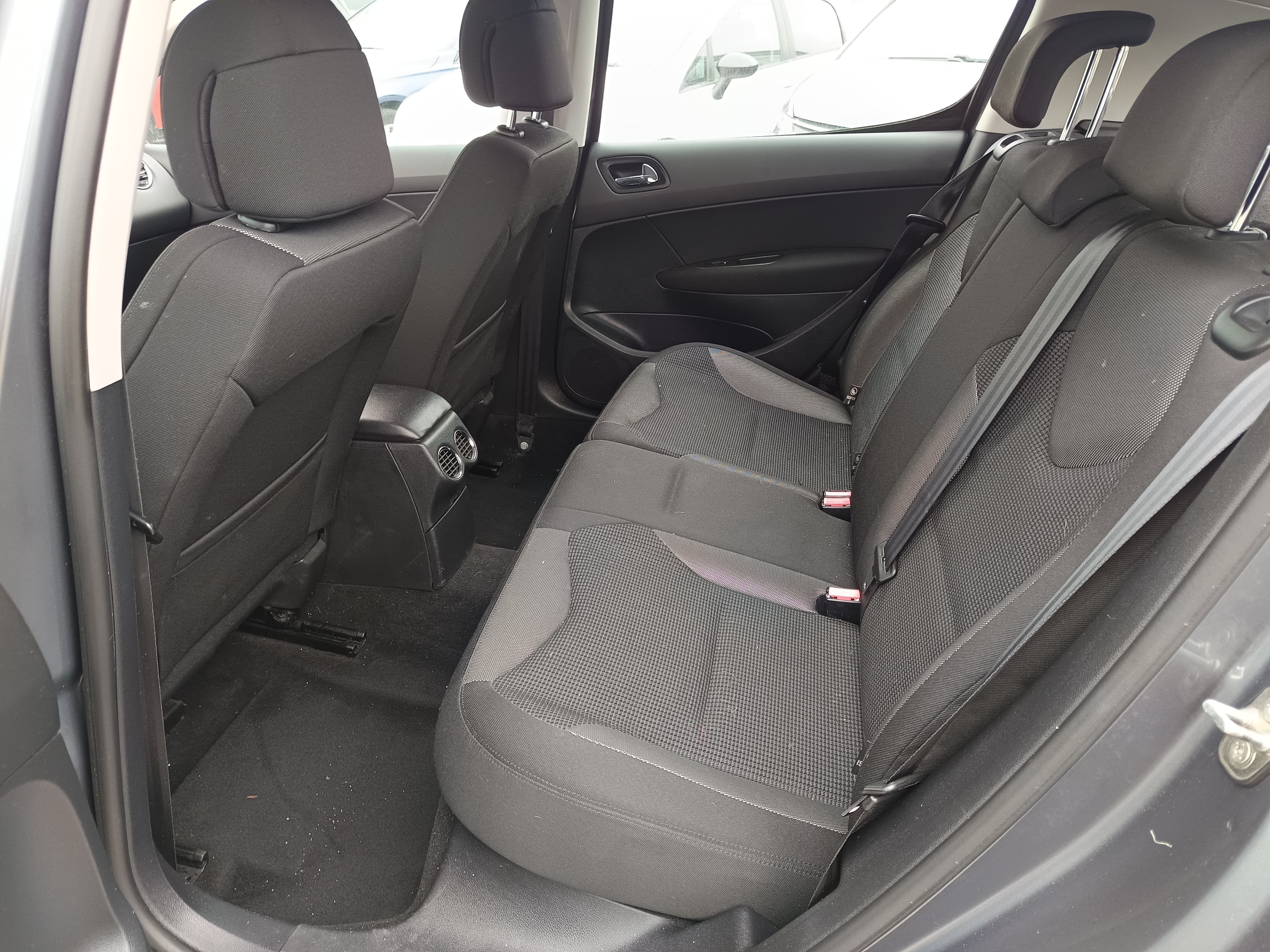 Peugeot 307 · Ano 2008 — image 33