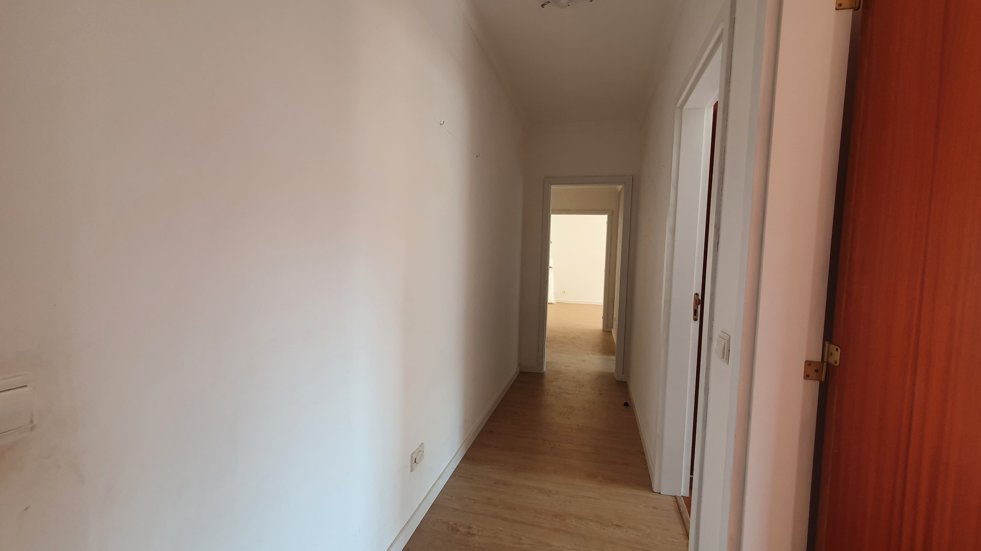 Apartamento T2 · Barreiro, Setubal — image 8