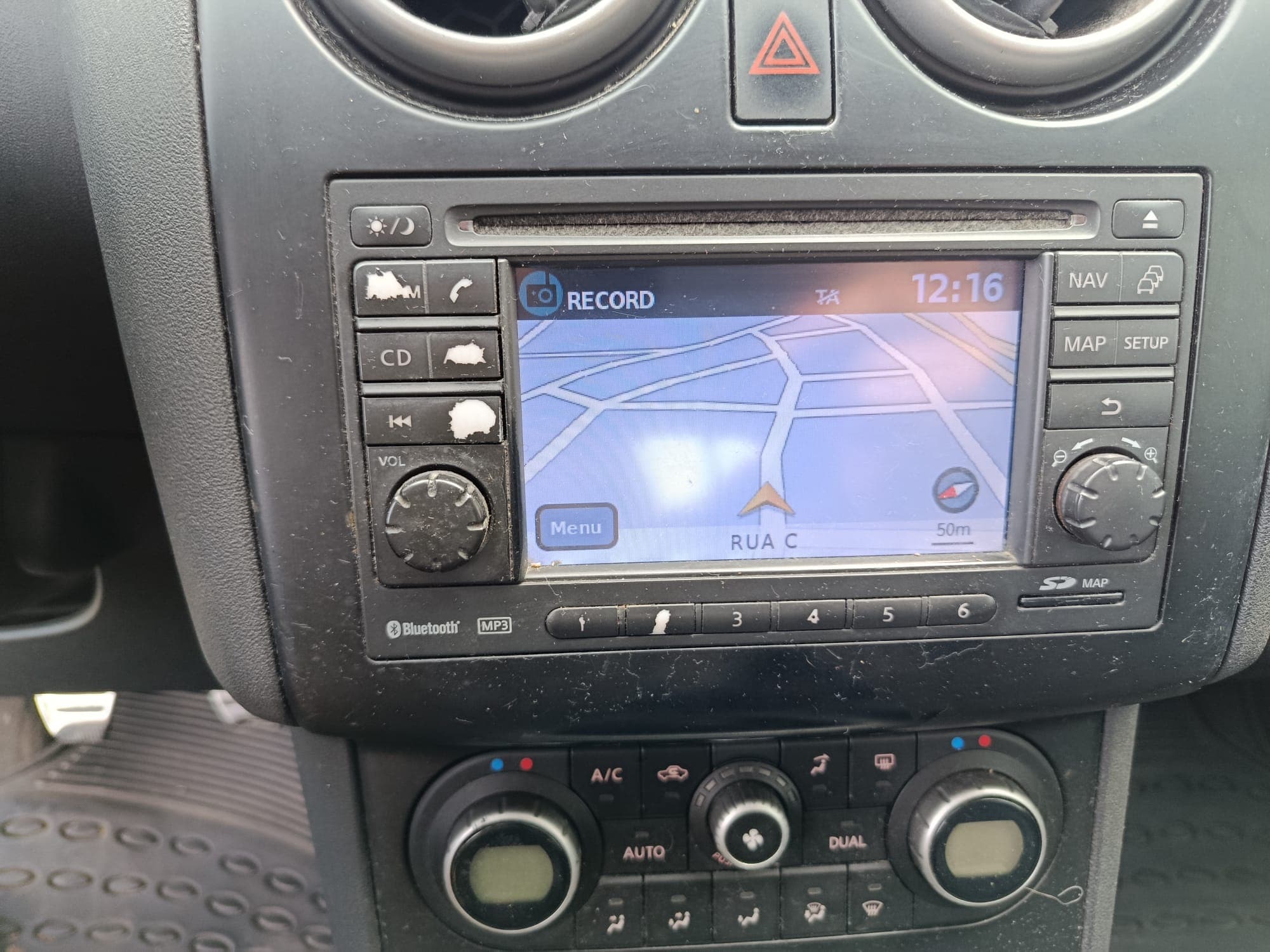 Nissan Qashqai · Ano 2010 — imagem 15