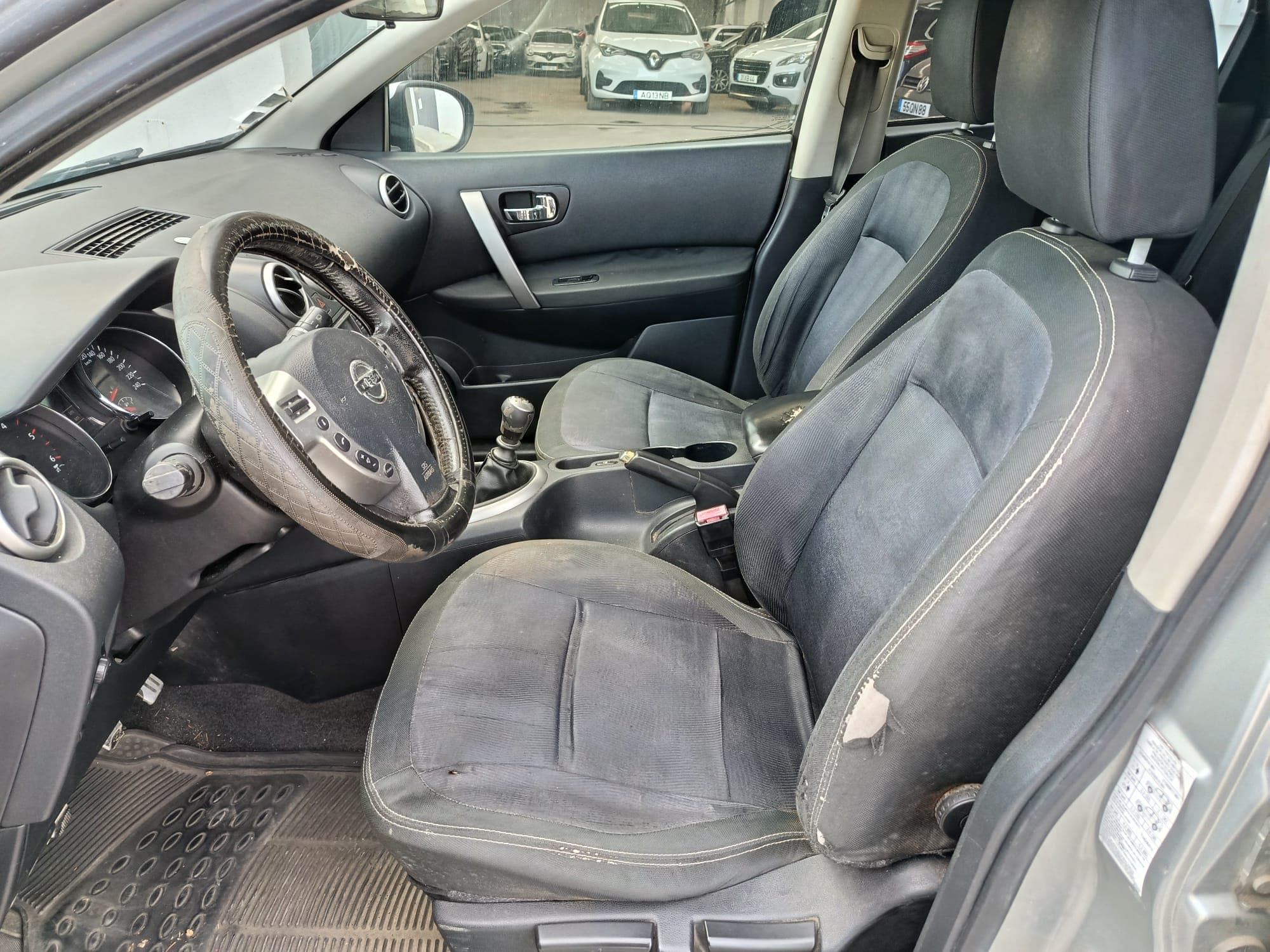 Nissan Qashqai · Ano 2010 — imagem 17
