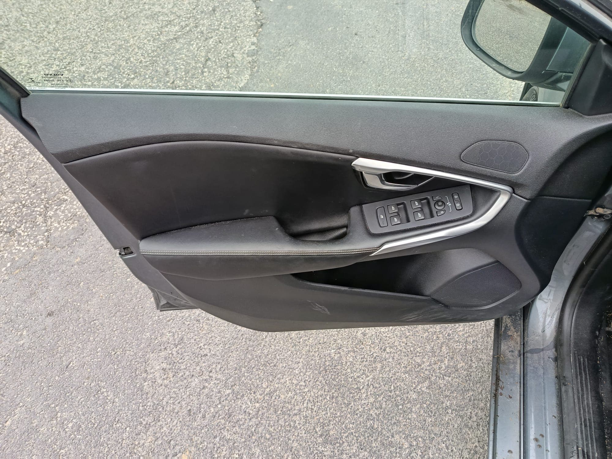 Volvo V40 · Ano 2015 — imagem 20