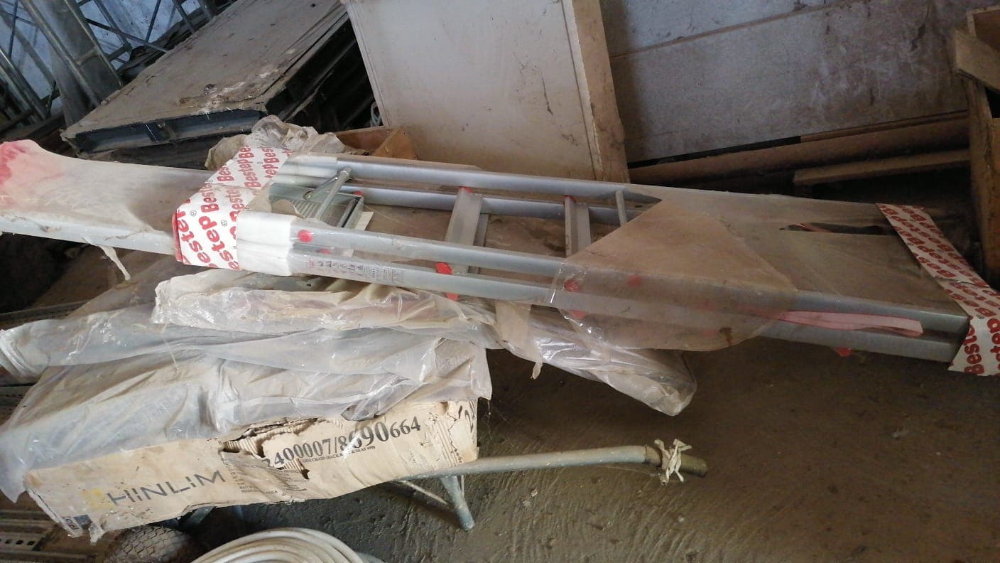Escadote de 1.5M — image 1