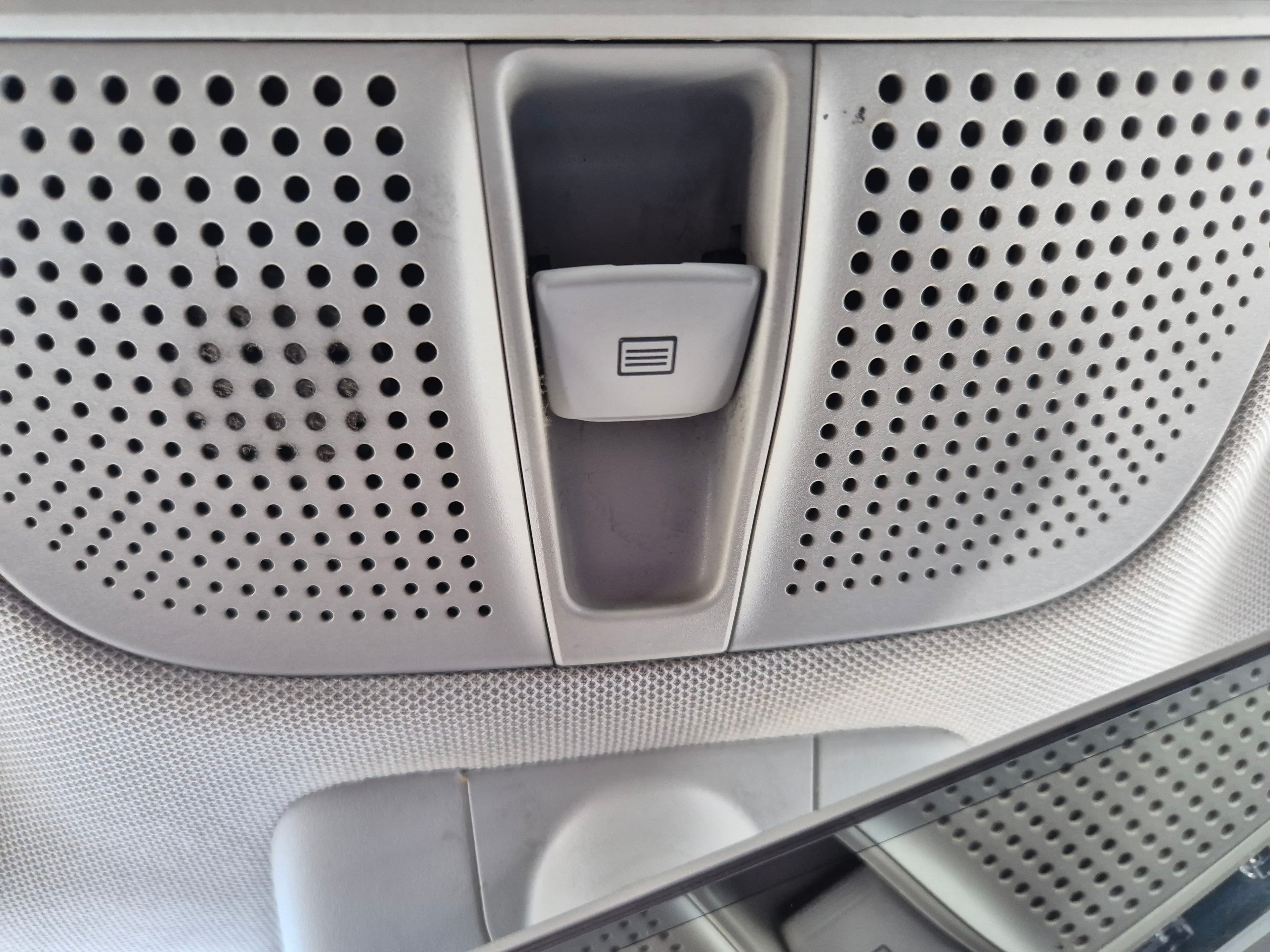 Mercedes-Benz E 220 d · Ano 2018 — imagem 46