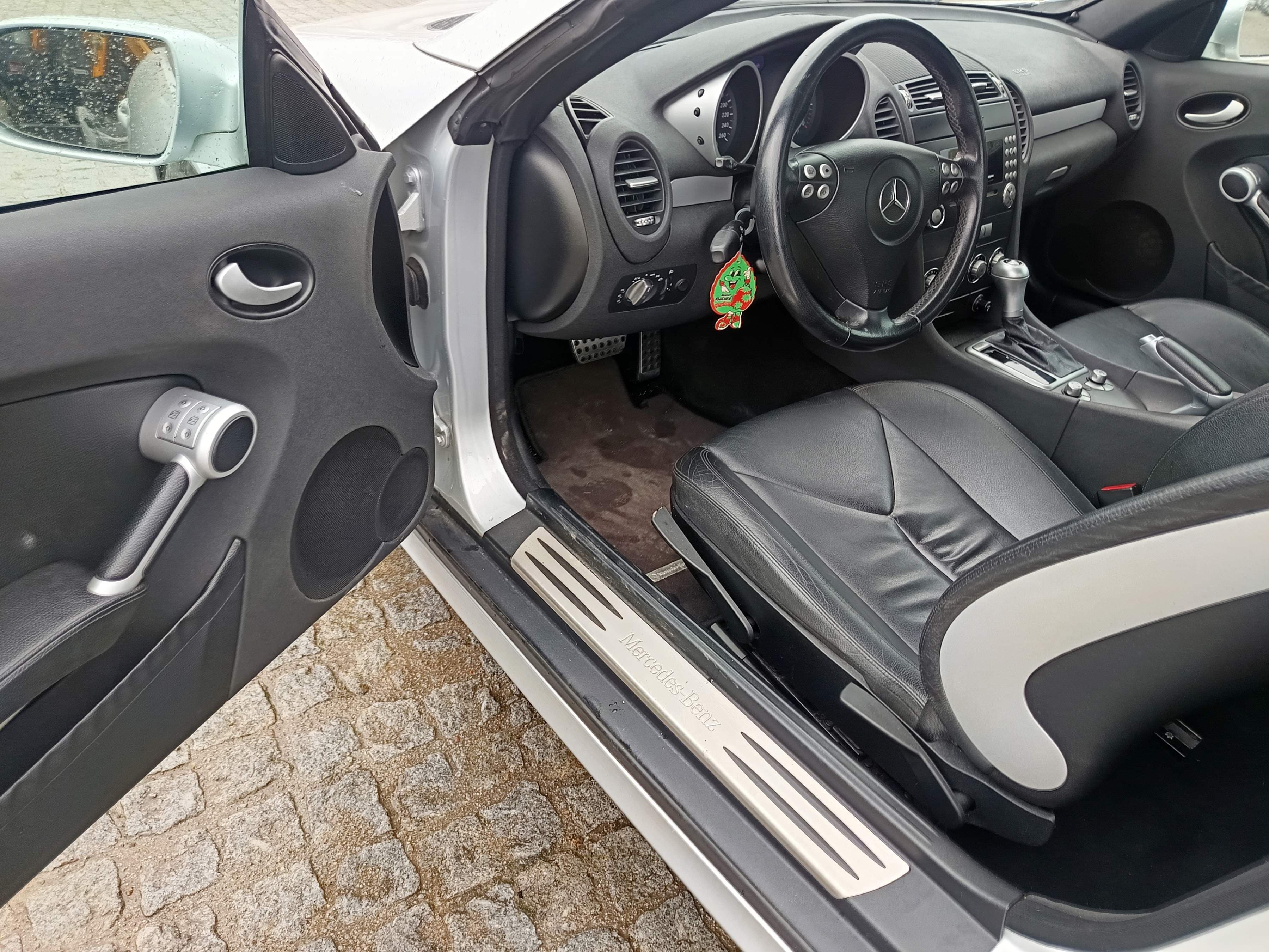 Mercedes-Benz SKL 200 · Ano 2005 — imagem 22