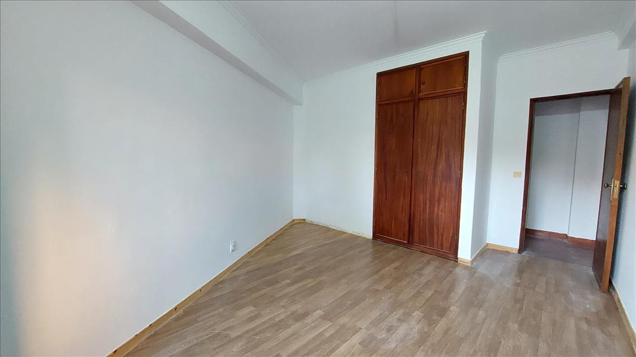 Apartamento T2 · Rio de Mouro, Sintra — image 11