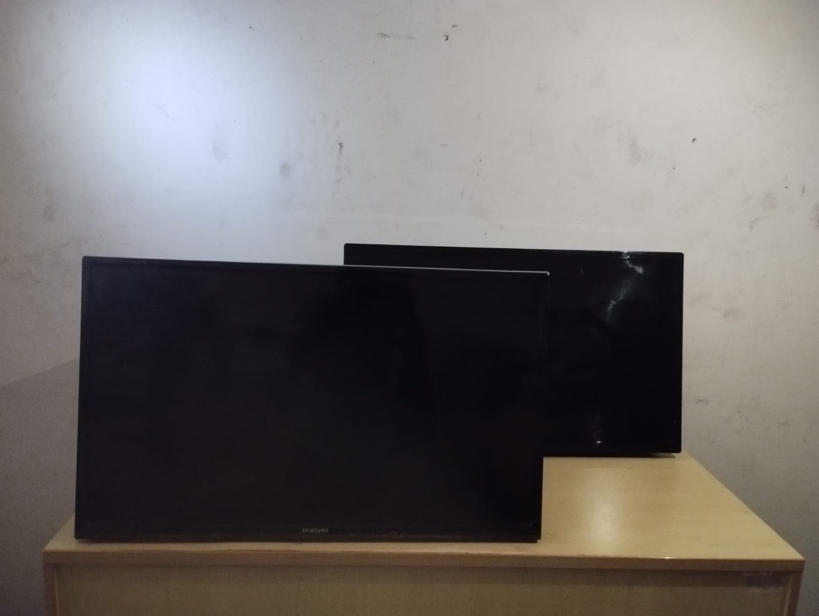 TV's Samsung e LG, 33"