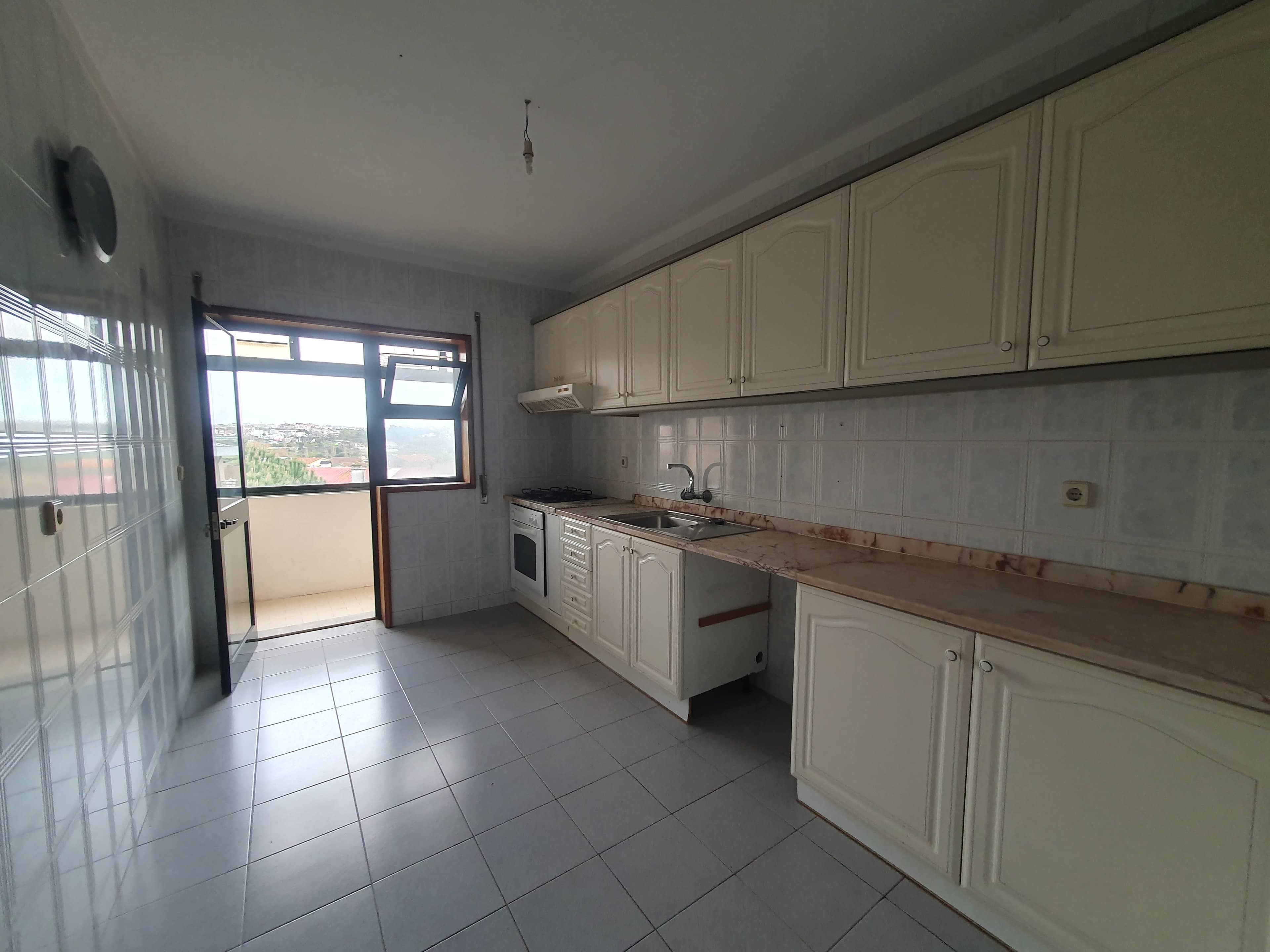 Apartamento T1 · Rio Tinto, Gondomar — imagem 6