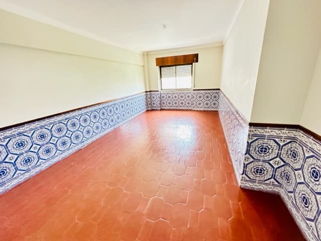 Apartamento T2 · Sintra, Lisboa — imagem 2