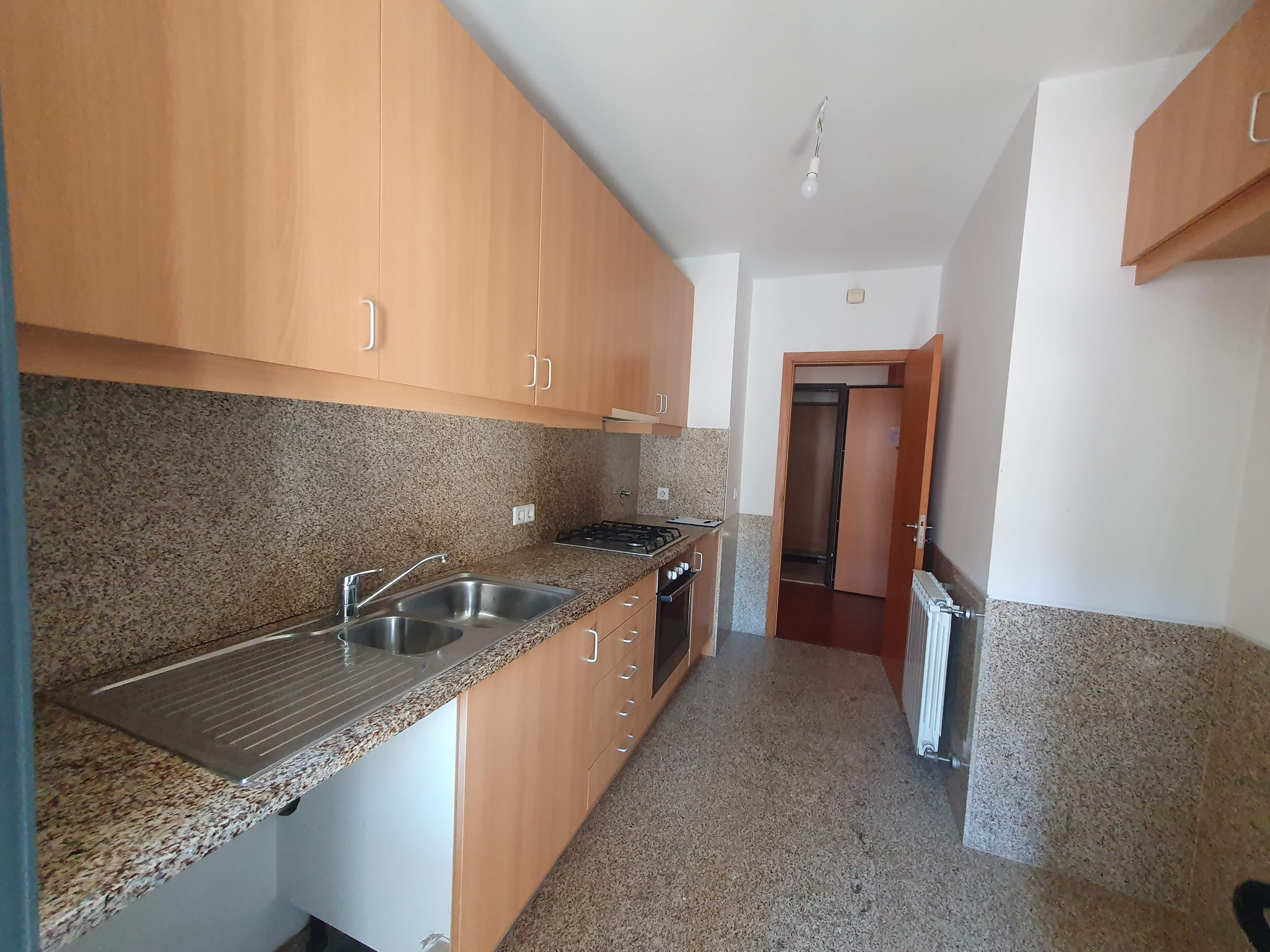 Apartamento T2 · Oliveira do Douro, Gaia — imagem 4