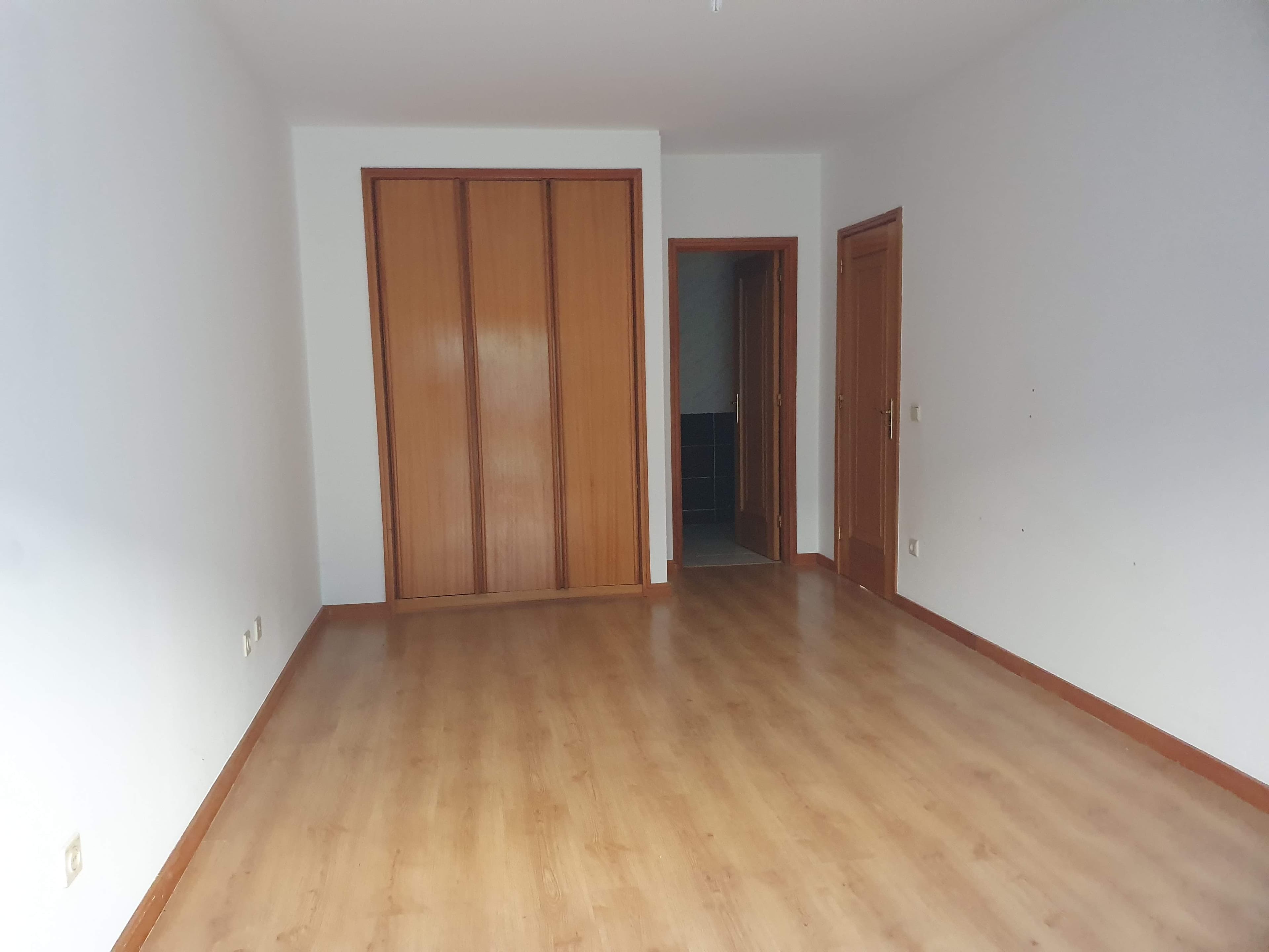 Apartamento T2 · Canelas, Vila Nova de Gaia — image 12