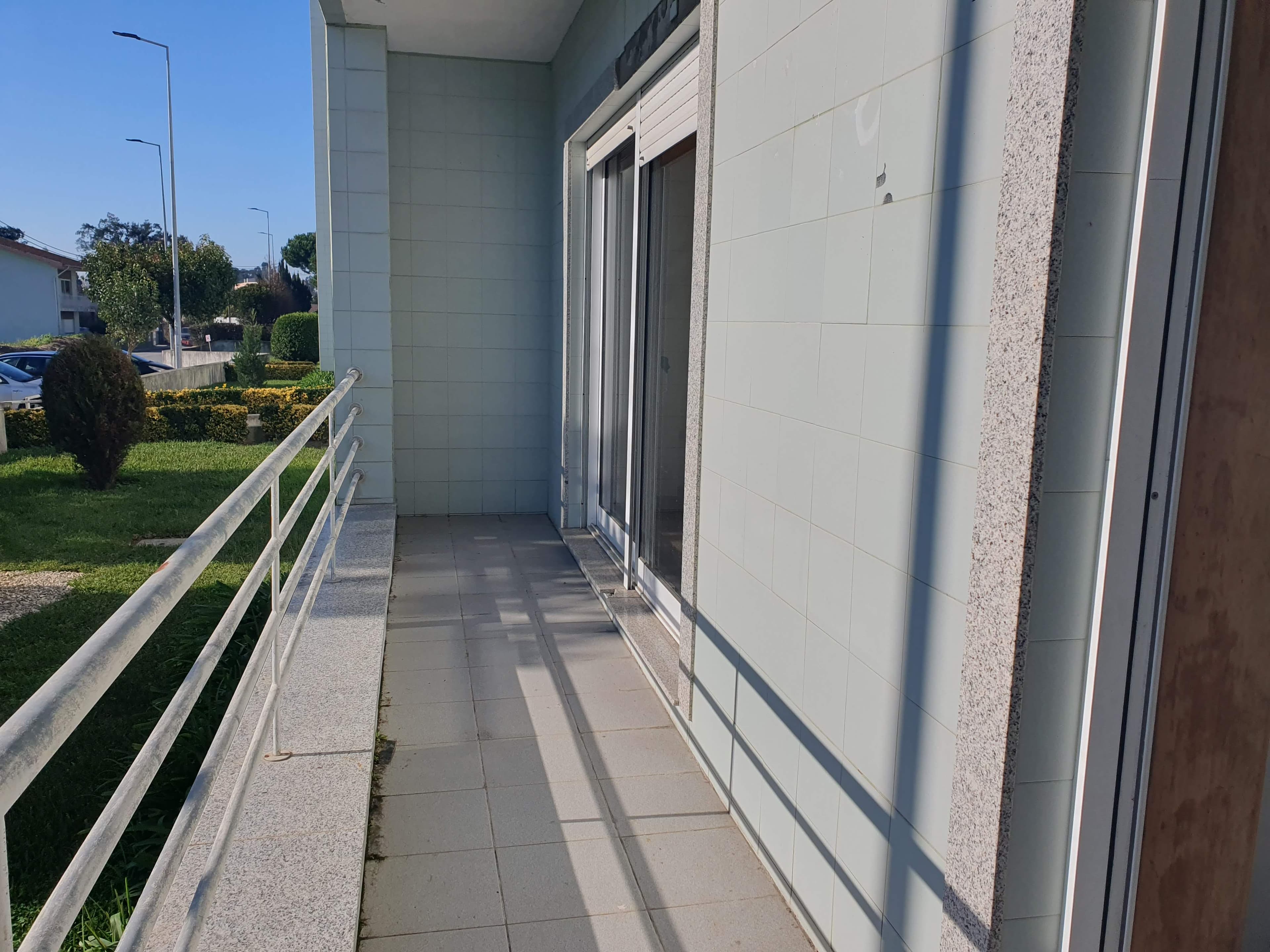 Apartamento T2 · Canelas, Vila Nova de Gaia — image 8