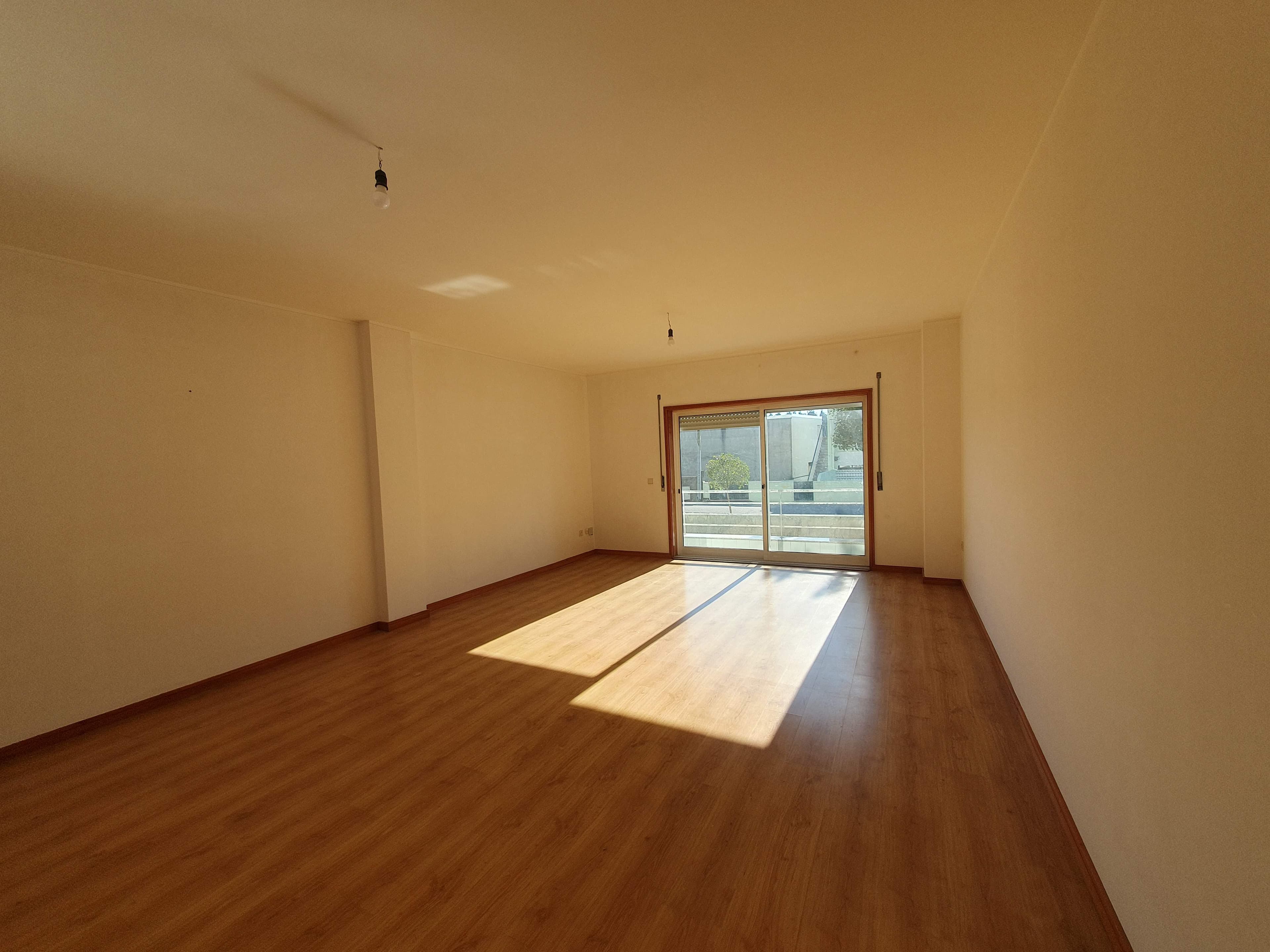 Apartamento T2 · Canelas, Vila Nova de Gaia — image 4
