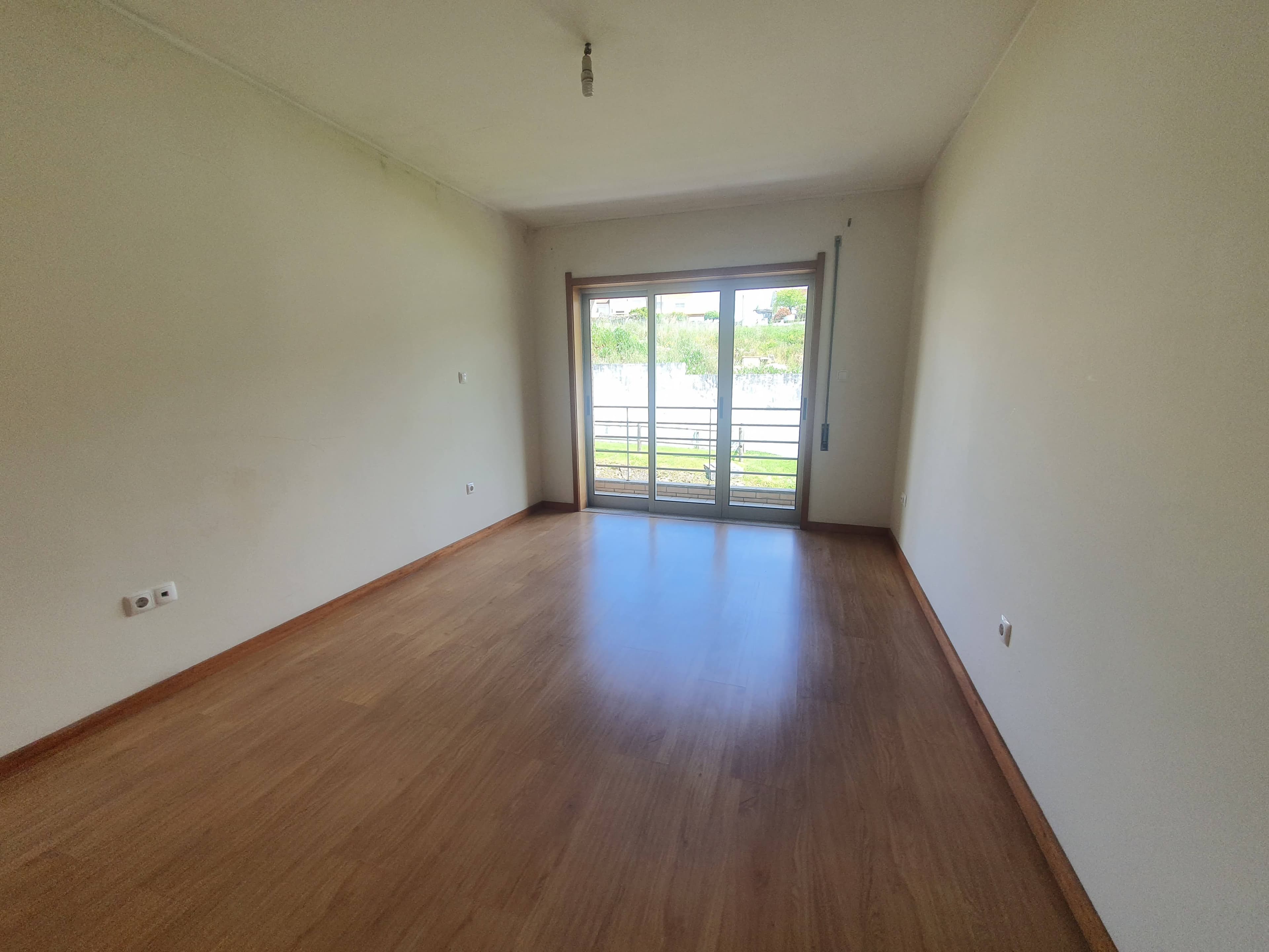 Apartamento T2 · Gondomar, Porto — imagem 8