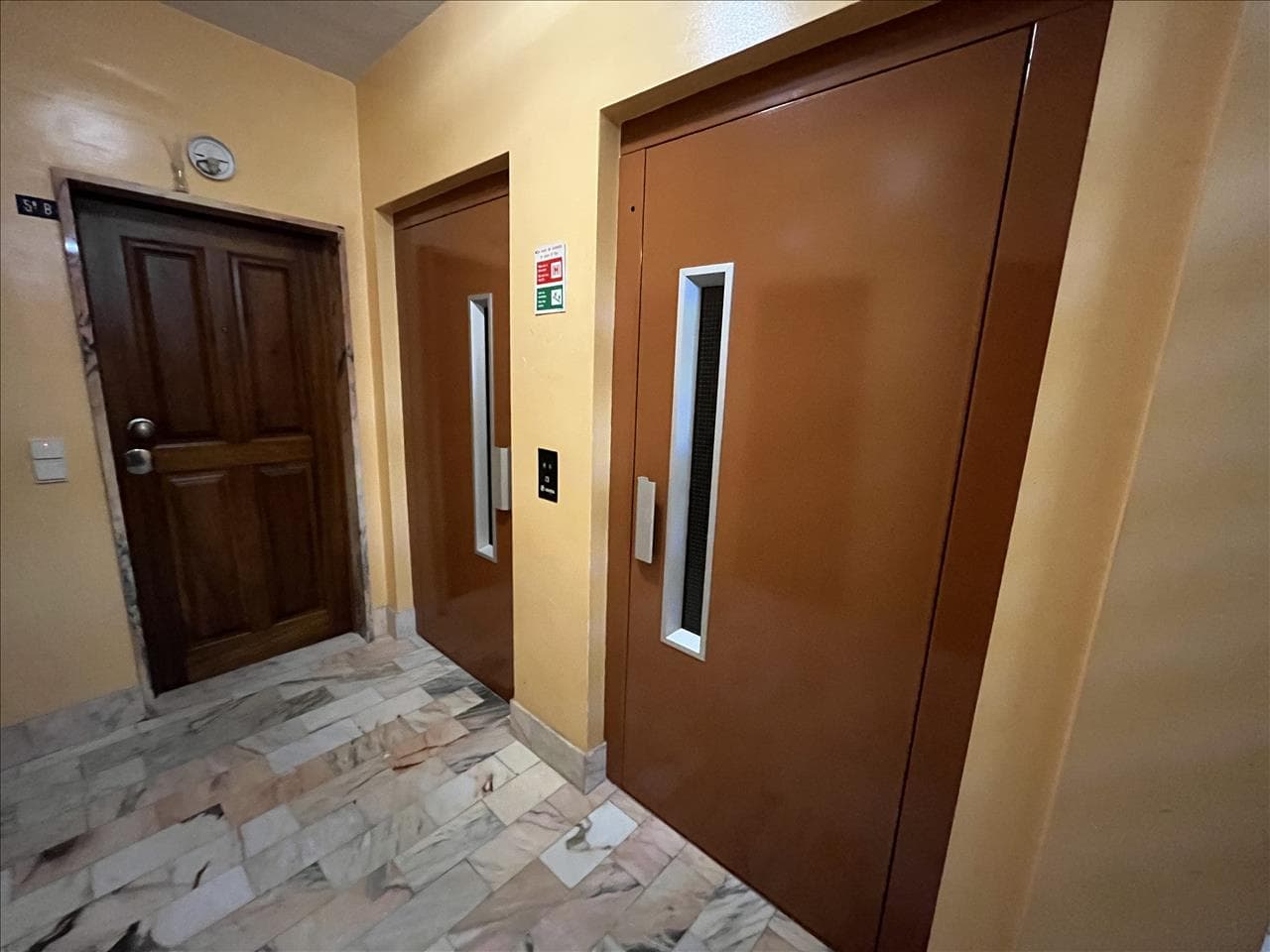 Apartamento T2 · Sintra, Lisboa — imagem 2