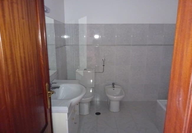 Apartamento T1 · Sintra, Lisboa — image 8