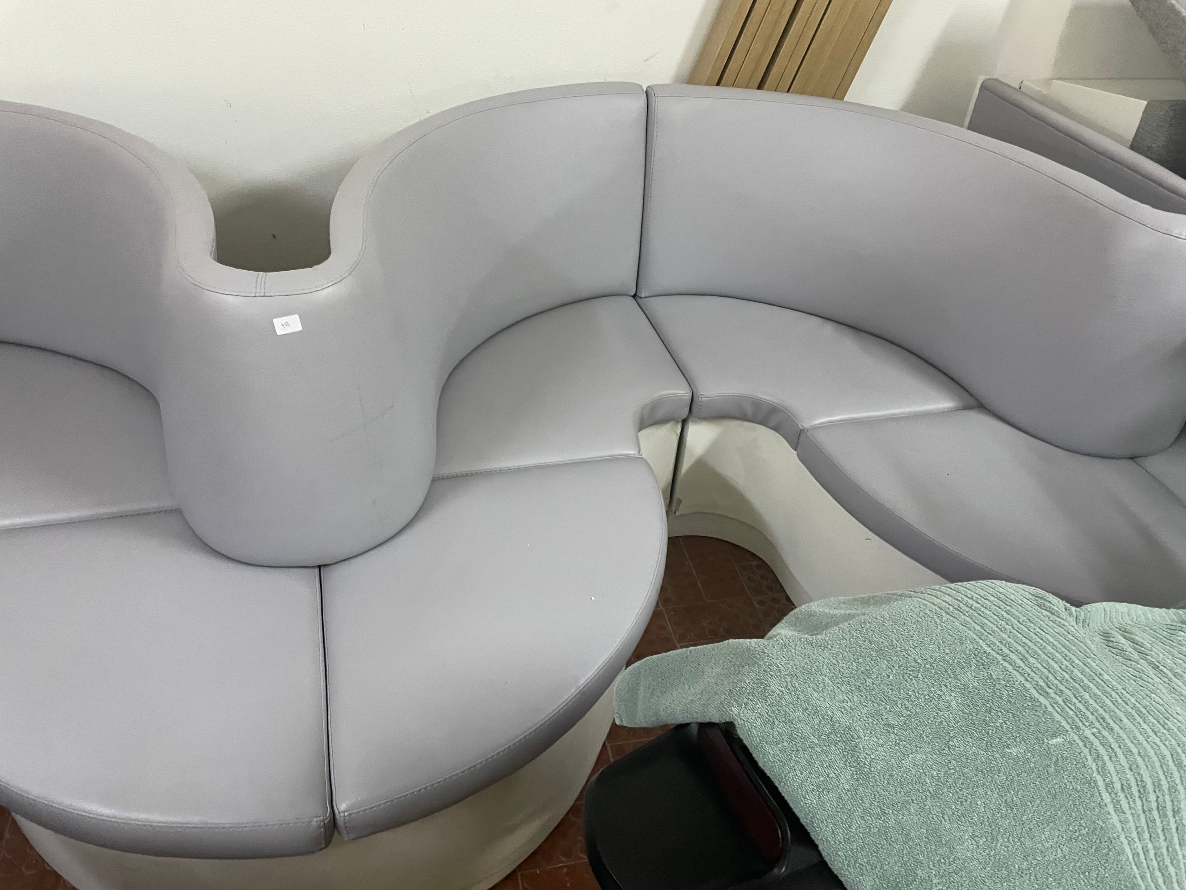 Mobiliário e Decoração - Lote Substituído pelo 2 e 3 — imagem 10