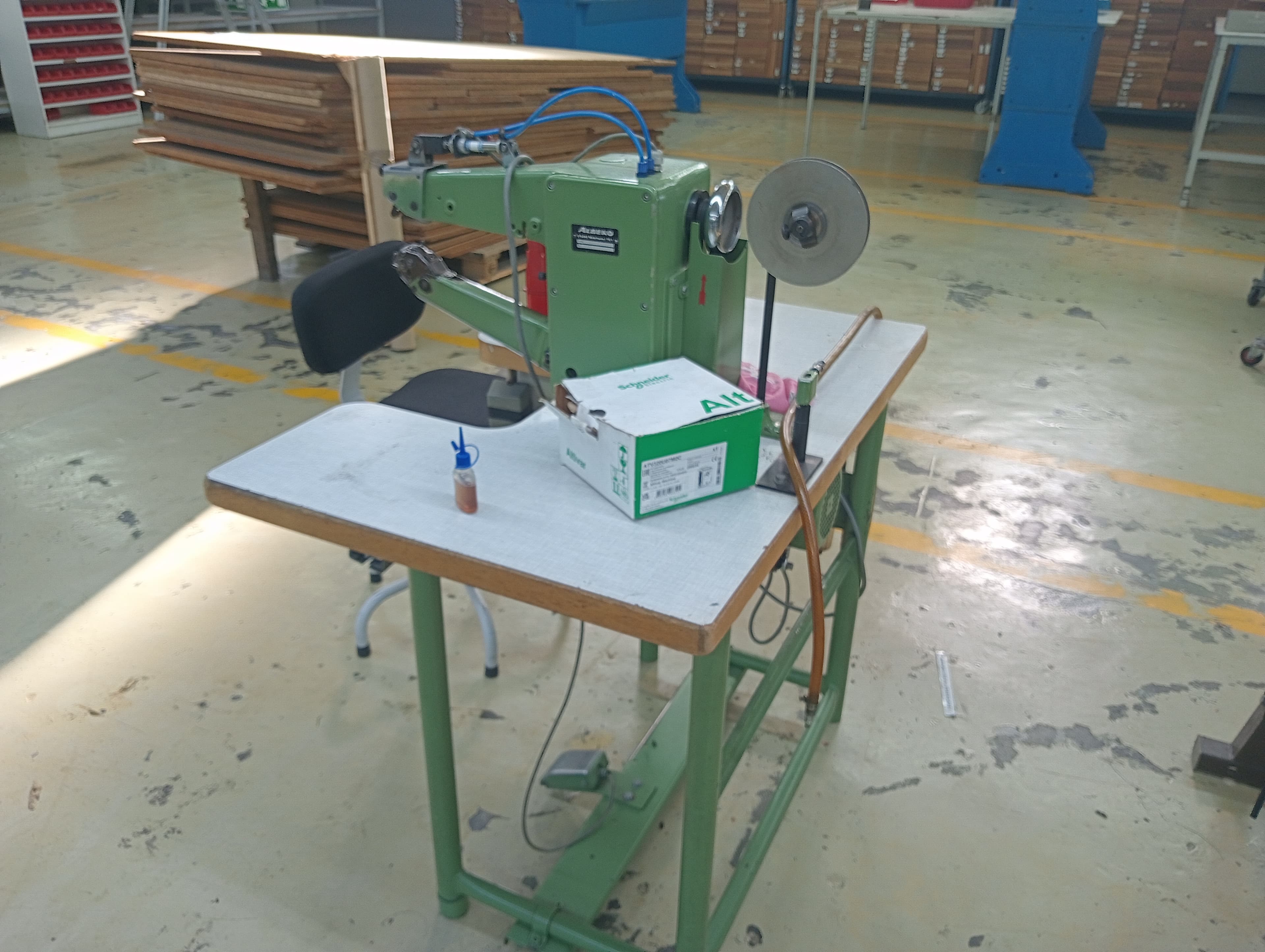 Máquina de pôr fita — image 3
