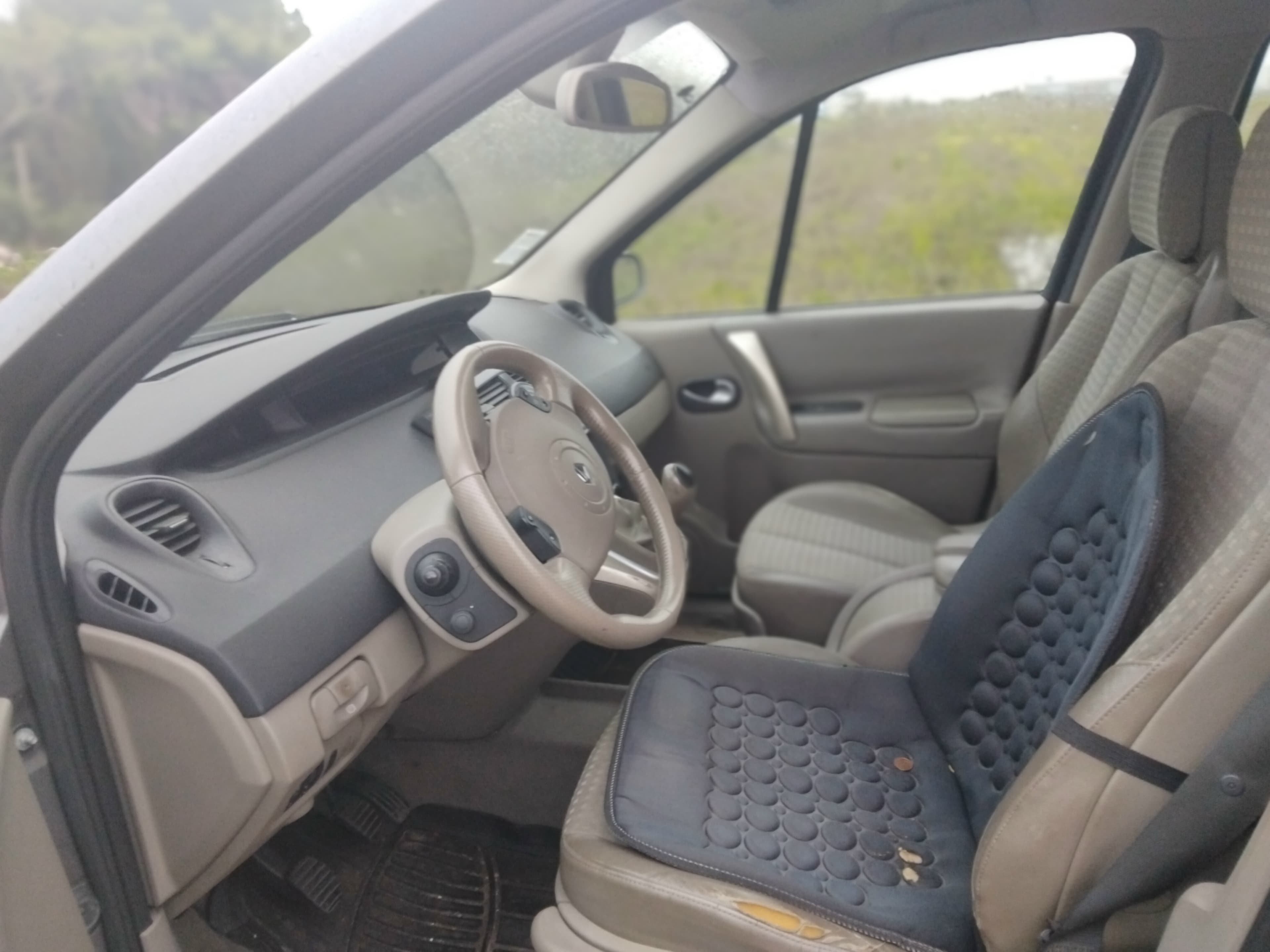 Renault Mégane 1.5 DCI · Ano 2005 — imagem 6