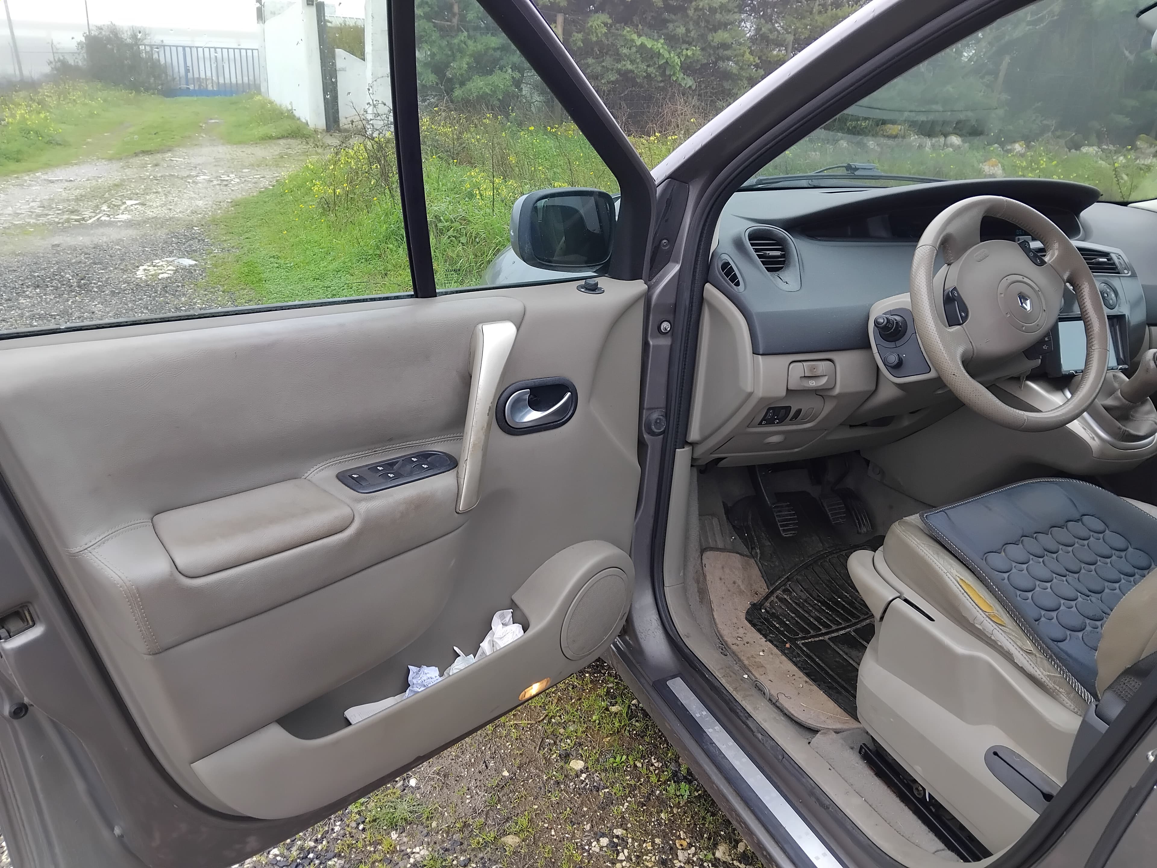 Renault Mégane 1.5 DCI · Ano 2005 — imagem 5