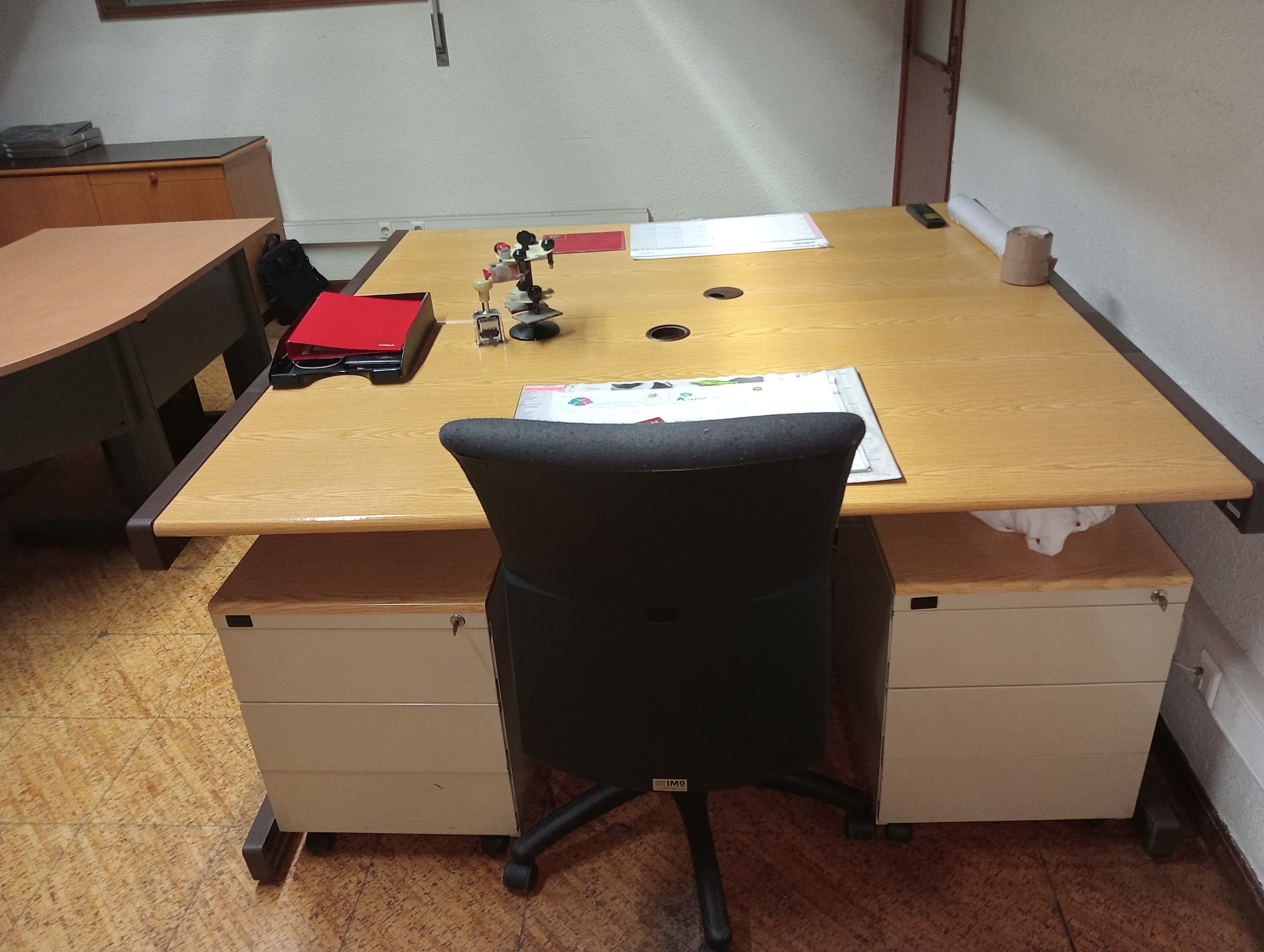 Équipement de Bureau — image 2