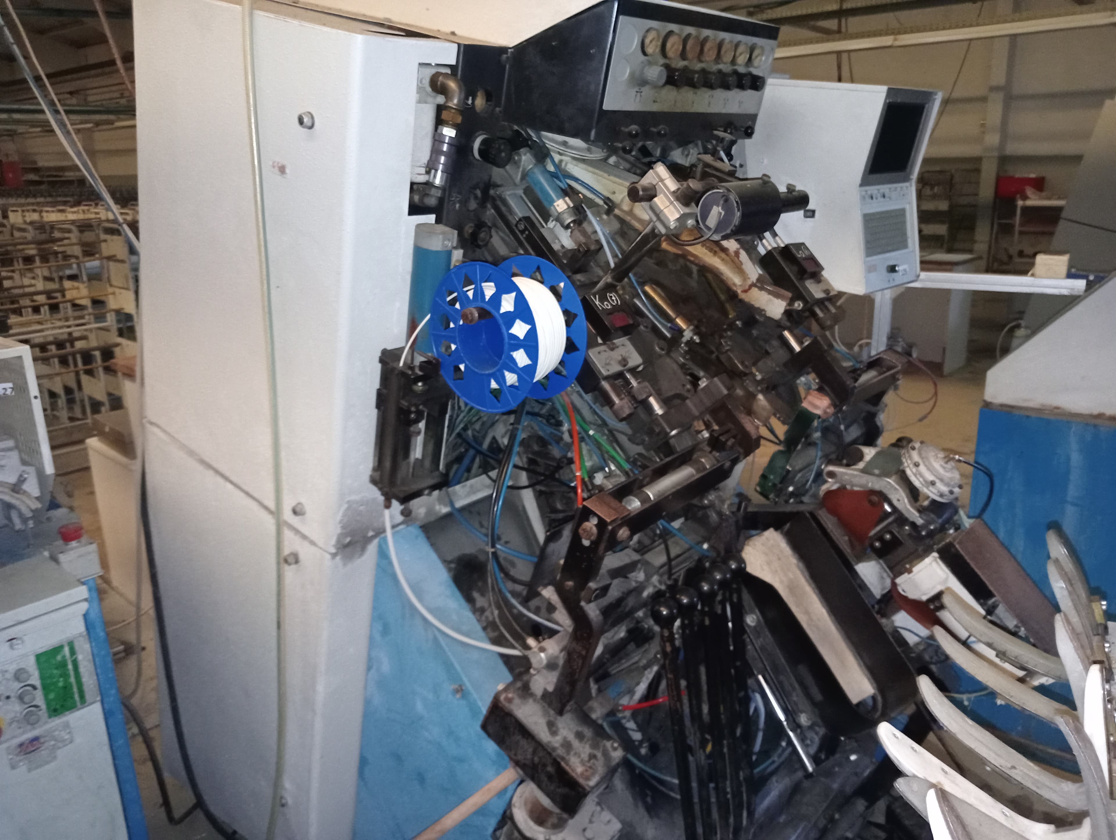 Máquina de Montar Bicos — imagem 2