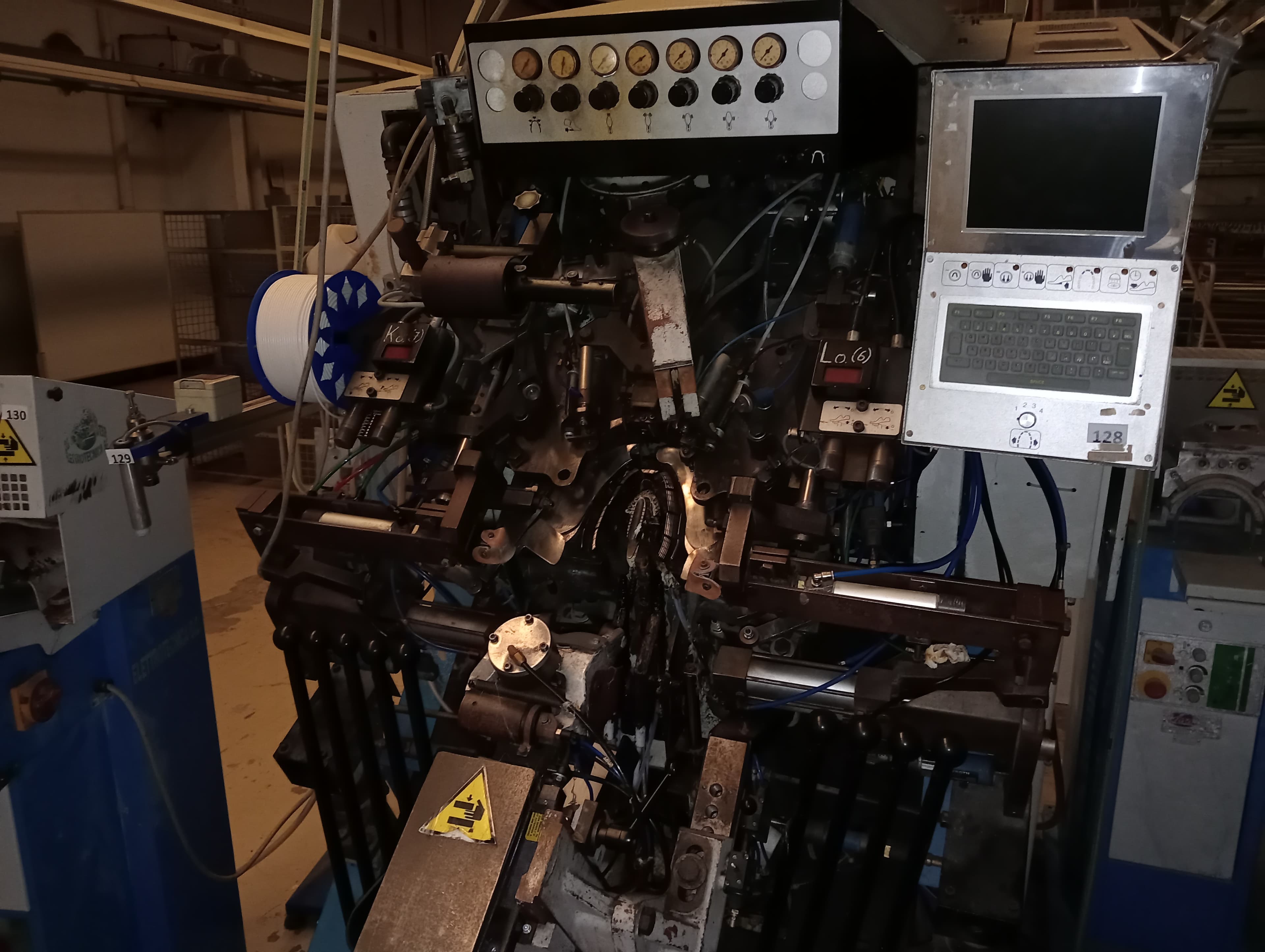 Máquina de Montar Bicos — imagem 2