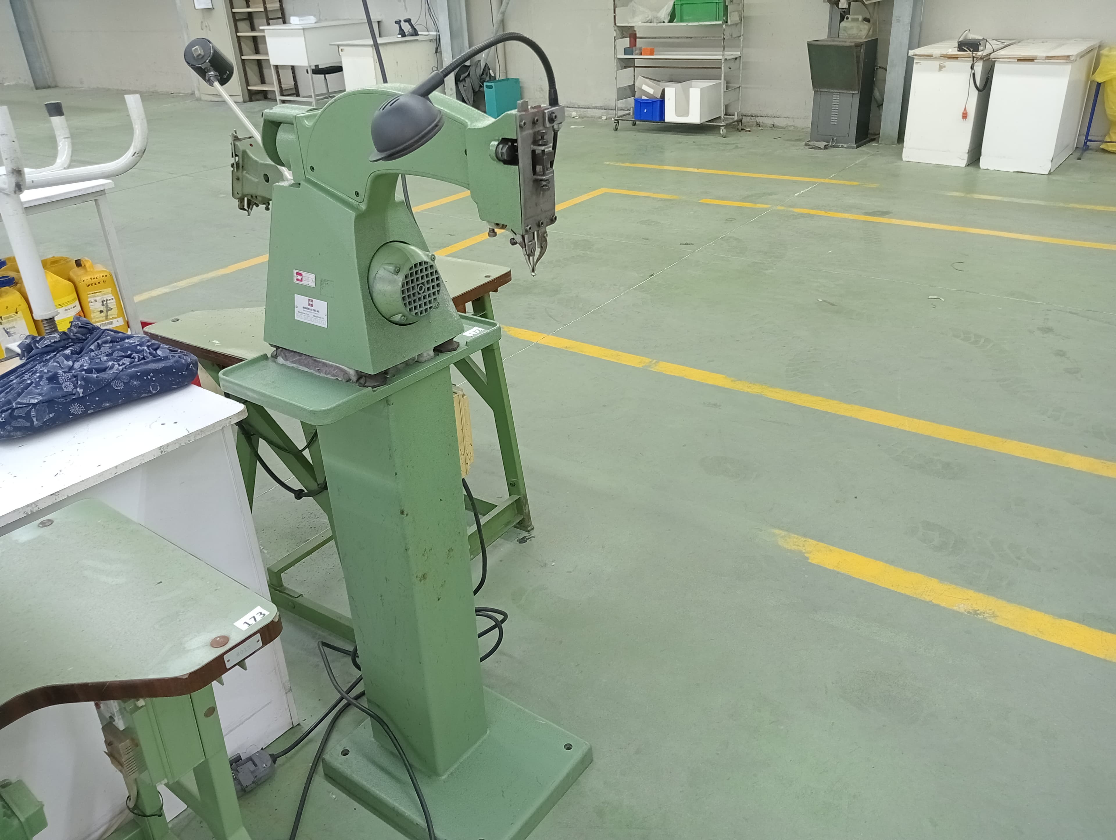 Máquina de Aparar Forros — imagem 3