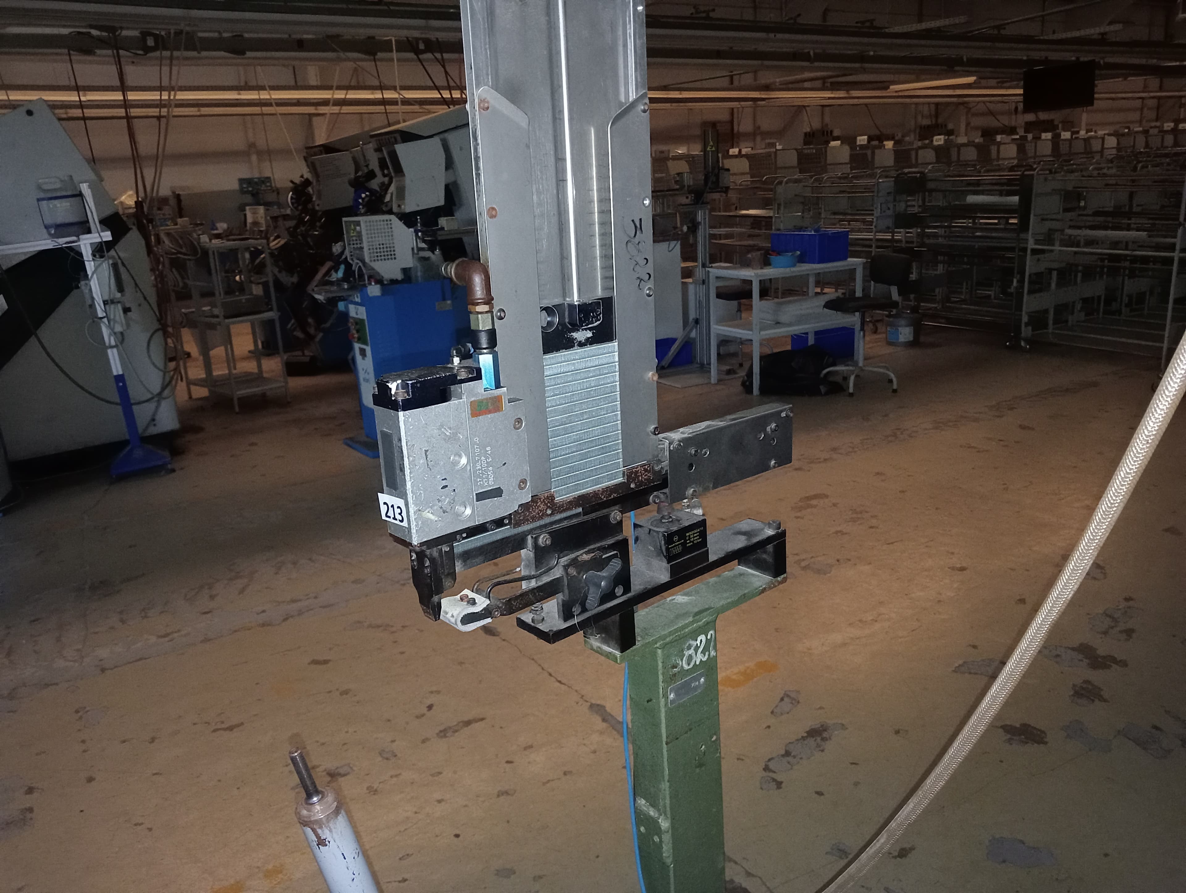 Máquina de Agrafar Palmilhas — imagen 2