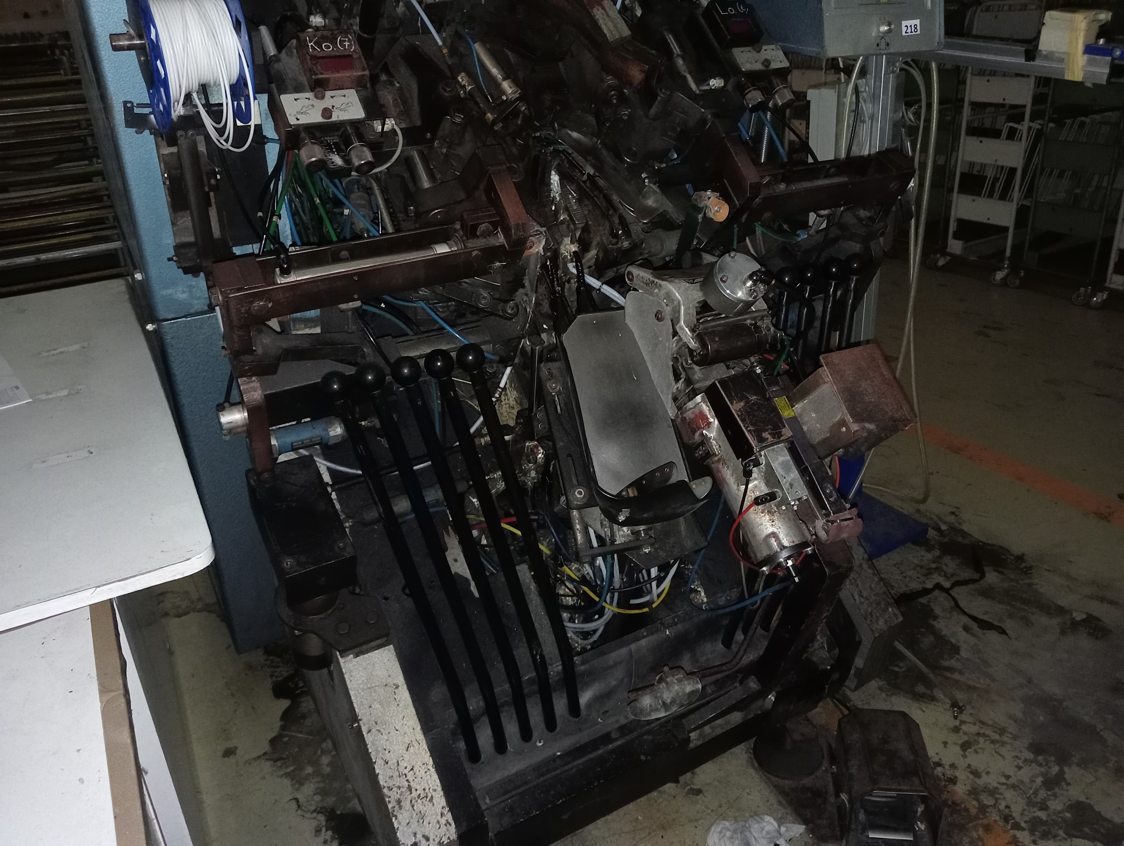 Máquina de Montar Bicos — imagen 2