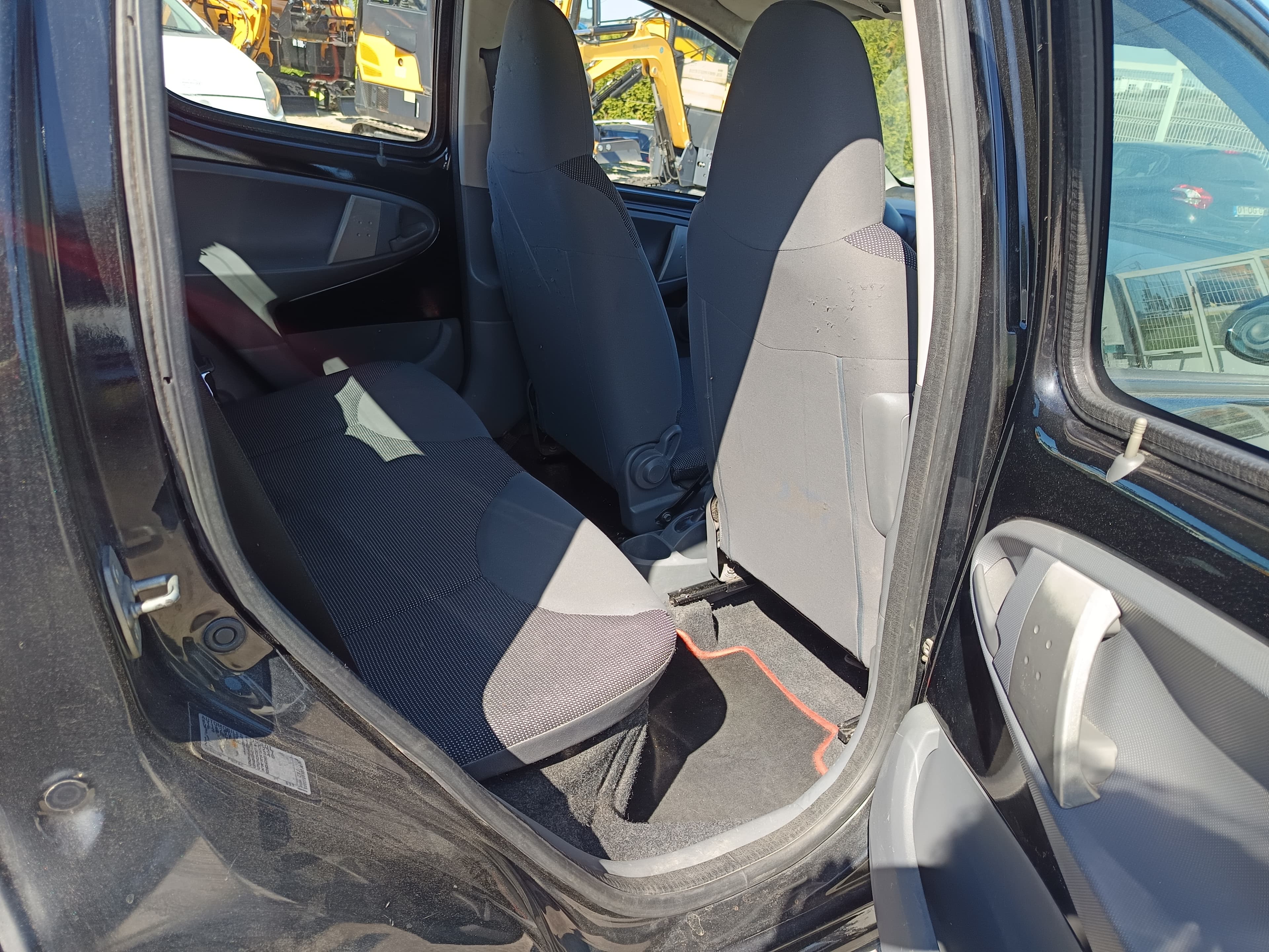 Peugeot 107 · Ano 2007 — imagen 18