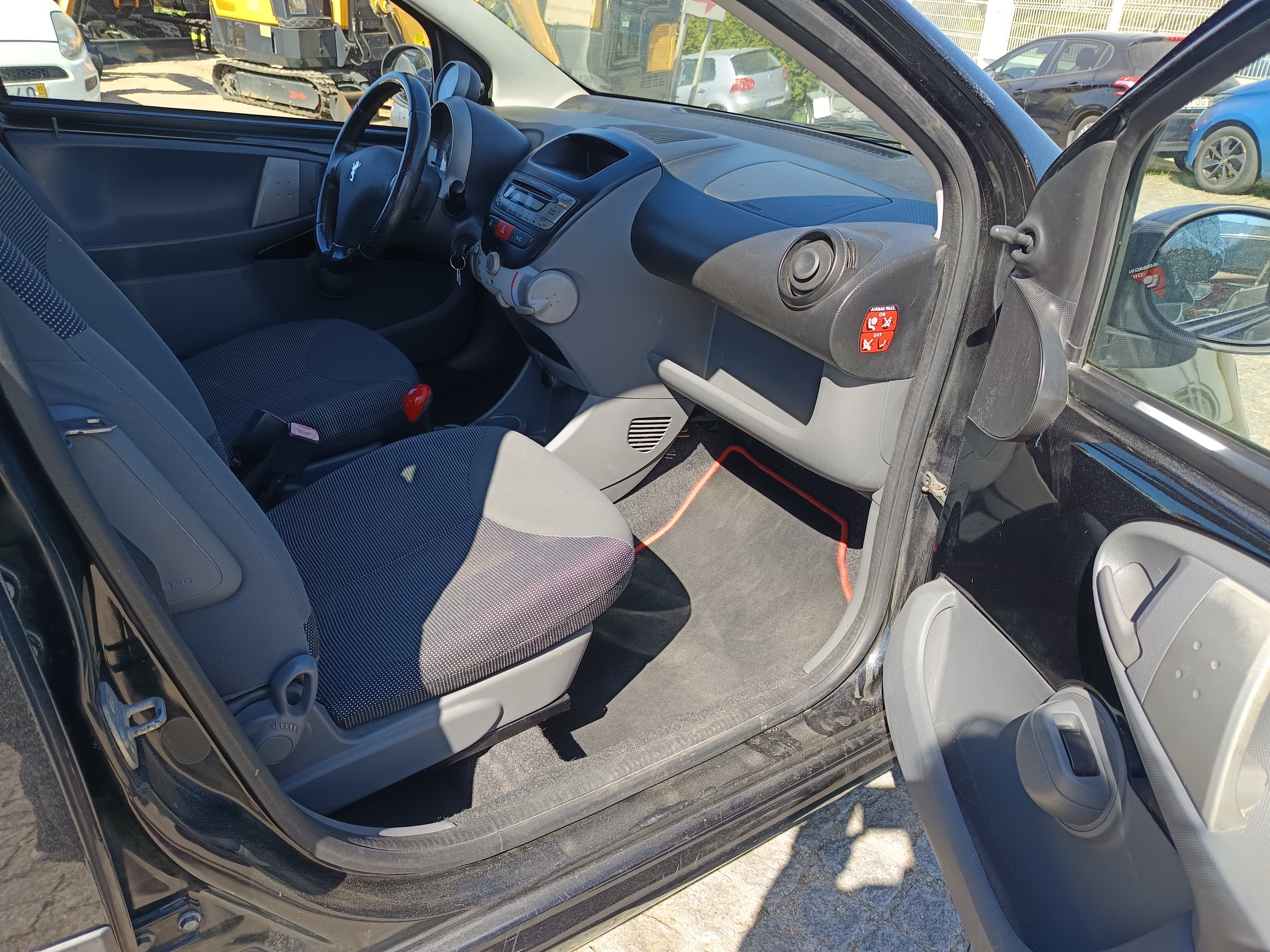 Peugeot 107 · Ano 2007 — imagen 21