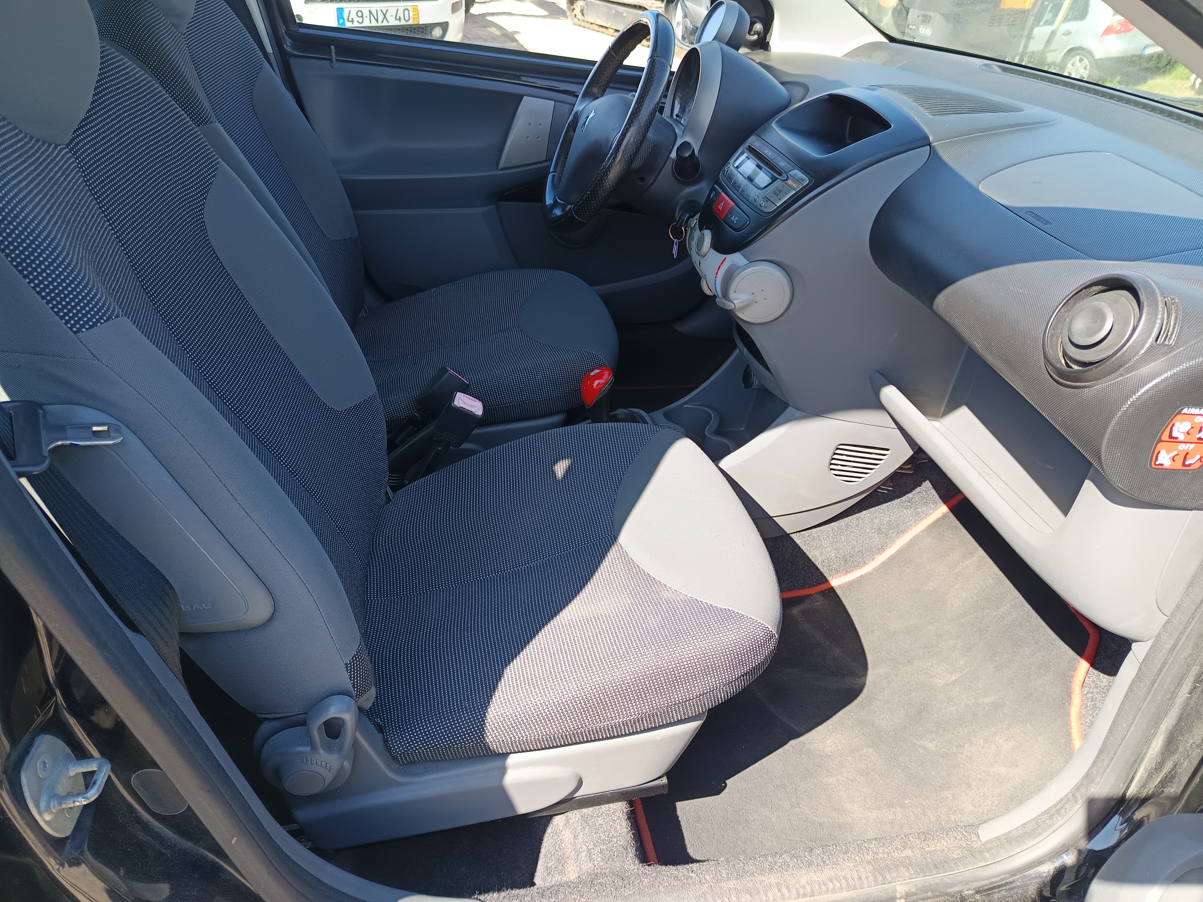 Peugeot 107 · Ano 2007 — imagen 23