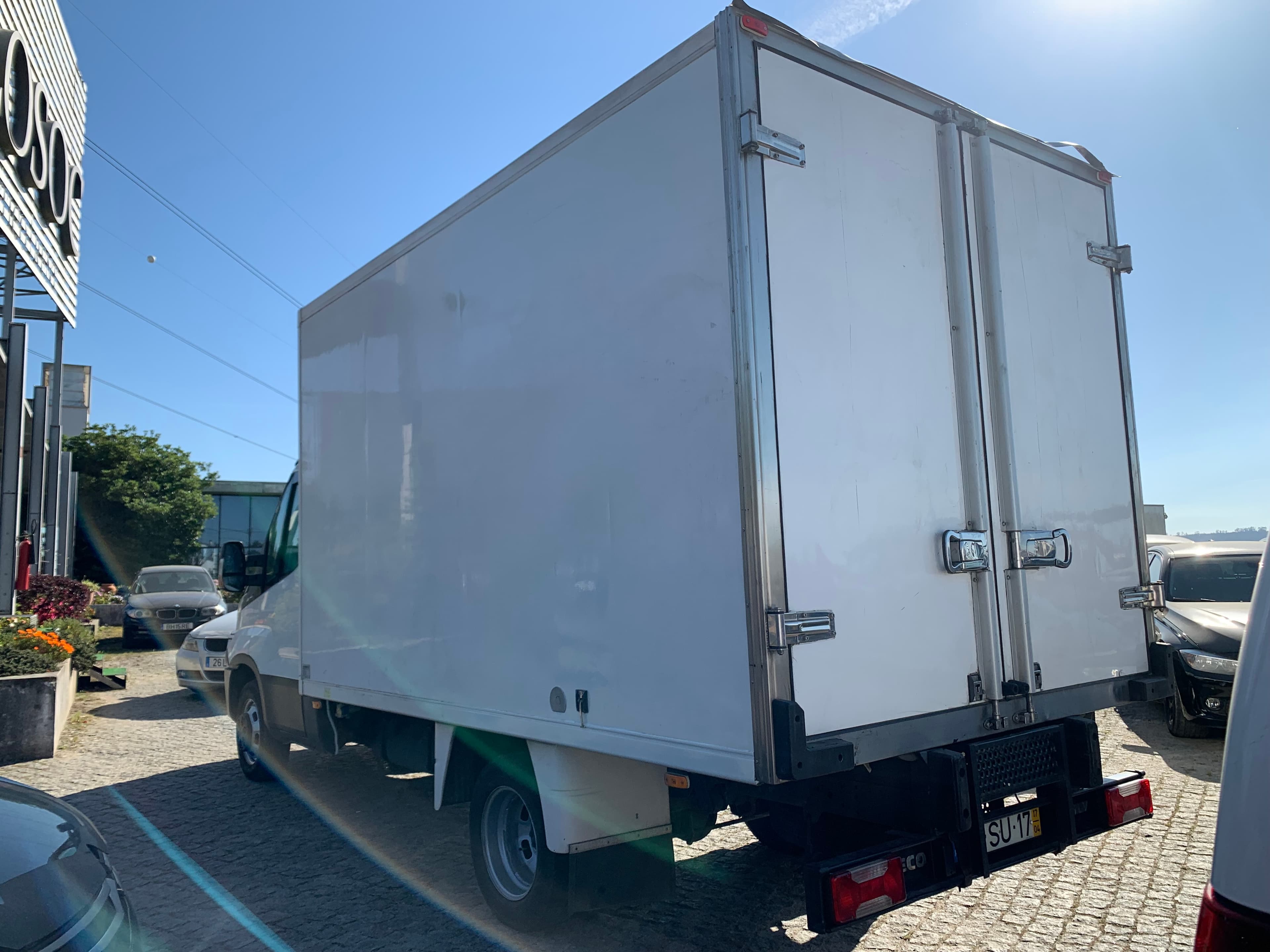Iveco 35C14 · Ano 2017 — image 6