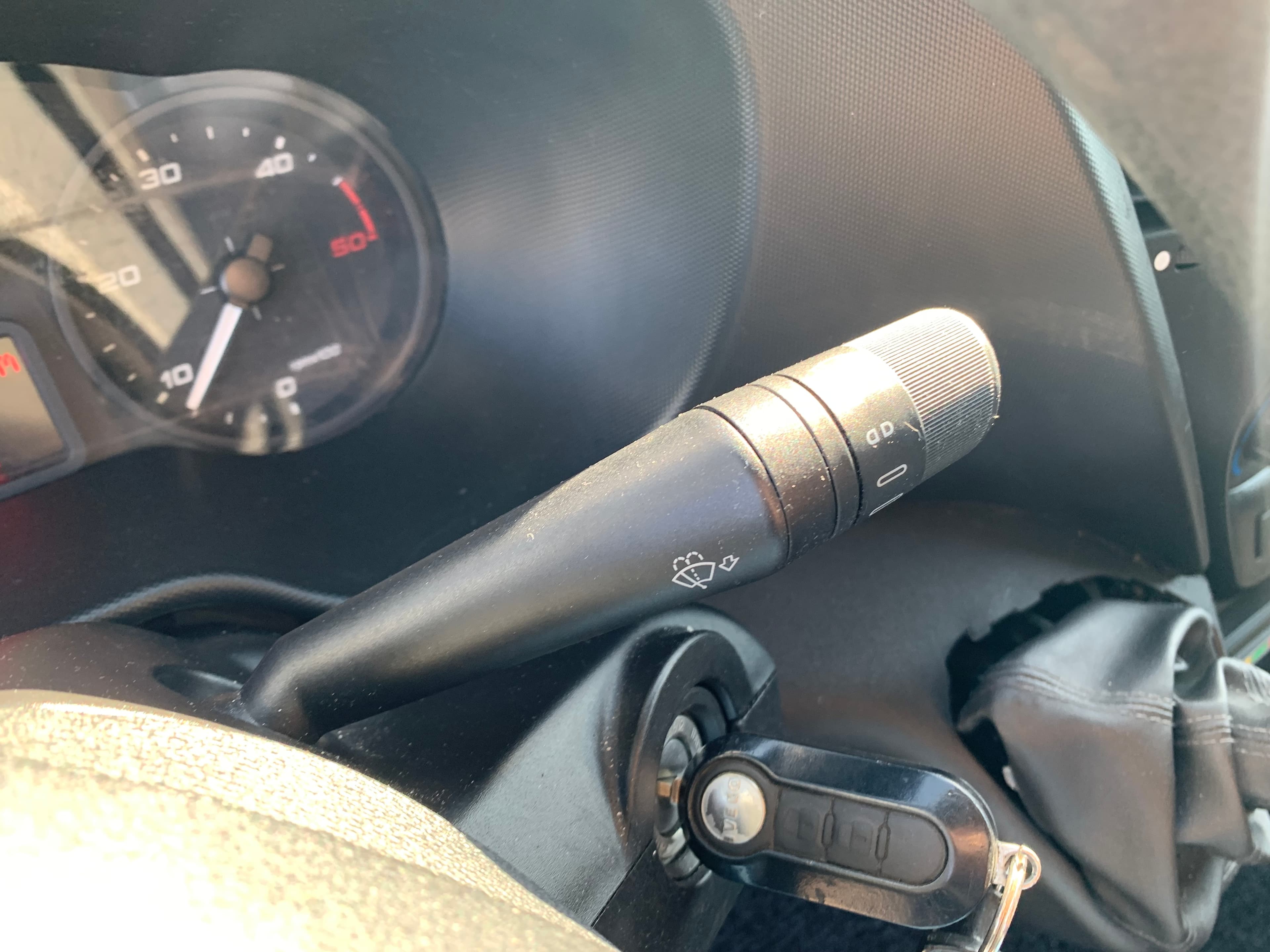 Iveco 35C14 · Ano 2017 — image 24