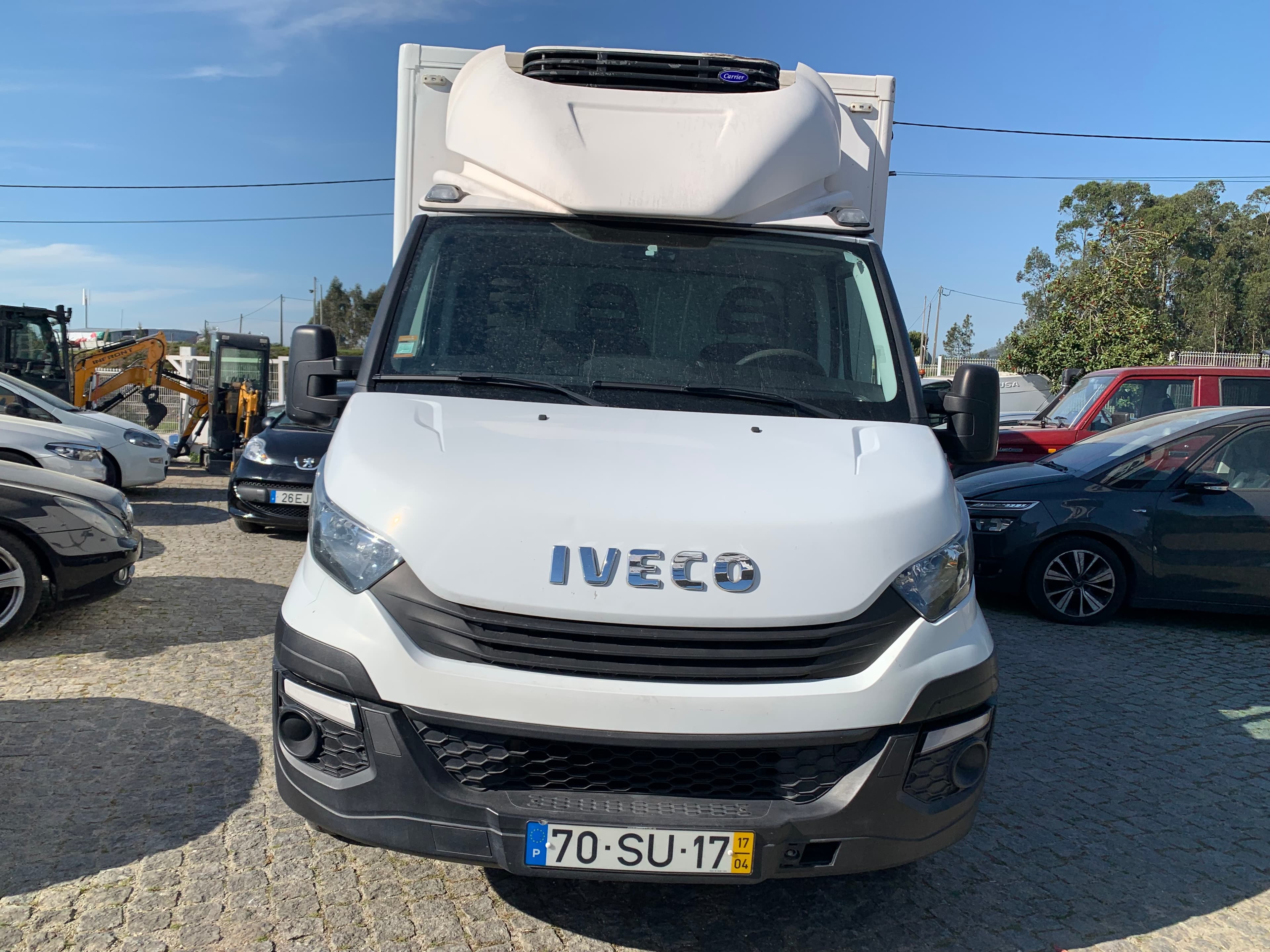 Iveco 35C14 · Ano 2017 — image 2