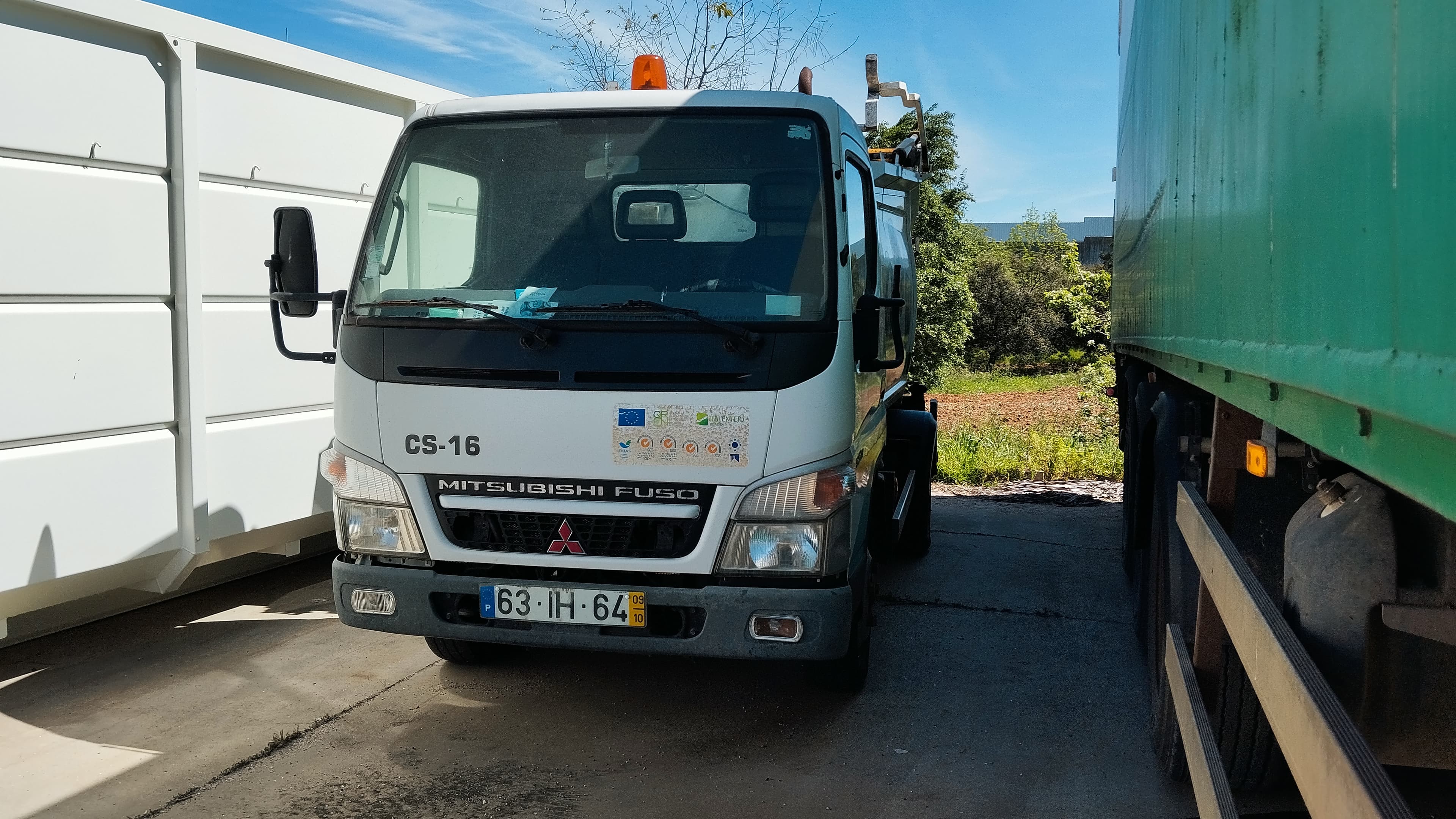 Mitsubishi Fuso Canter