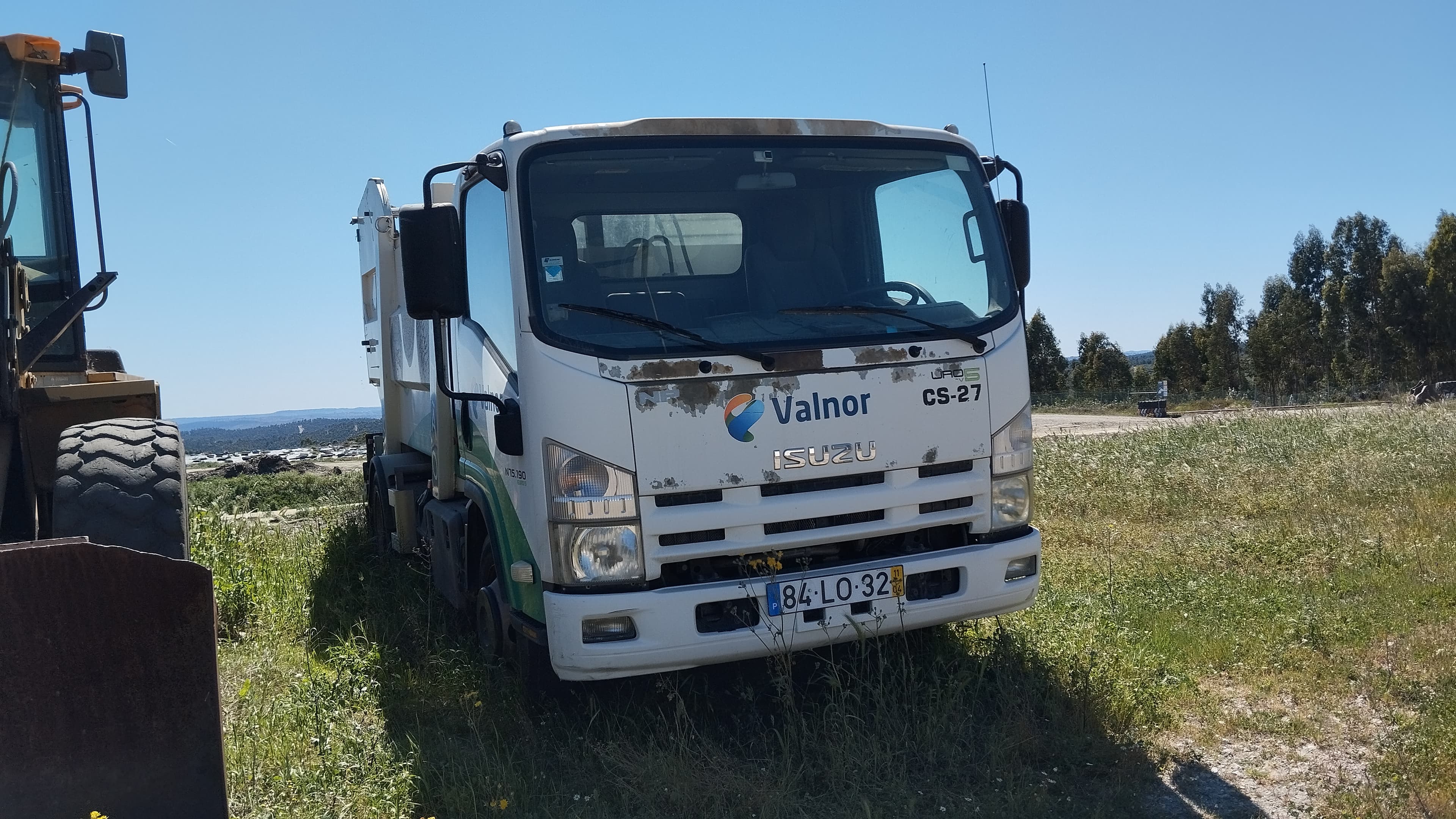 Isuzu — image 2