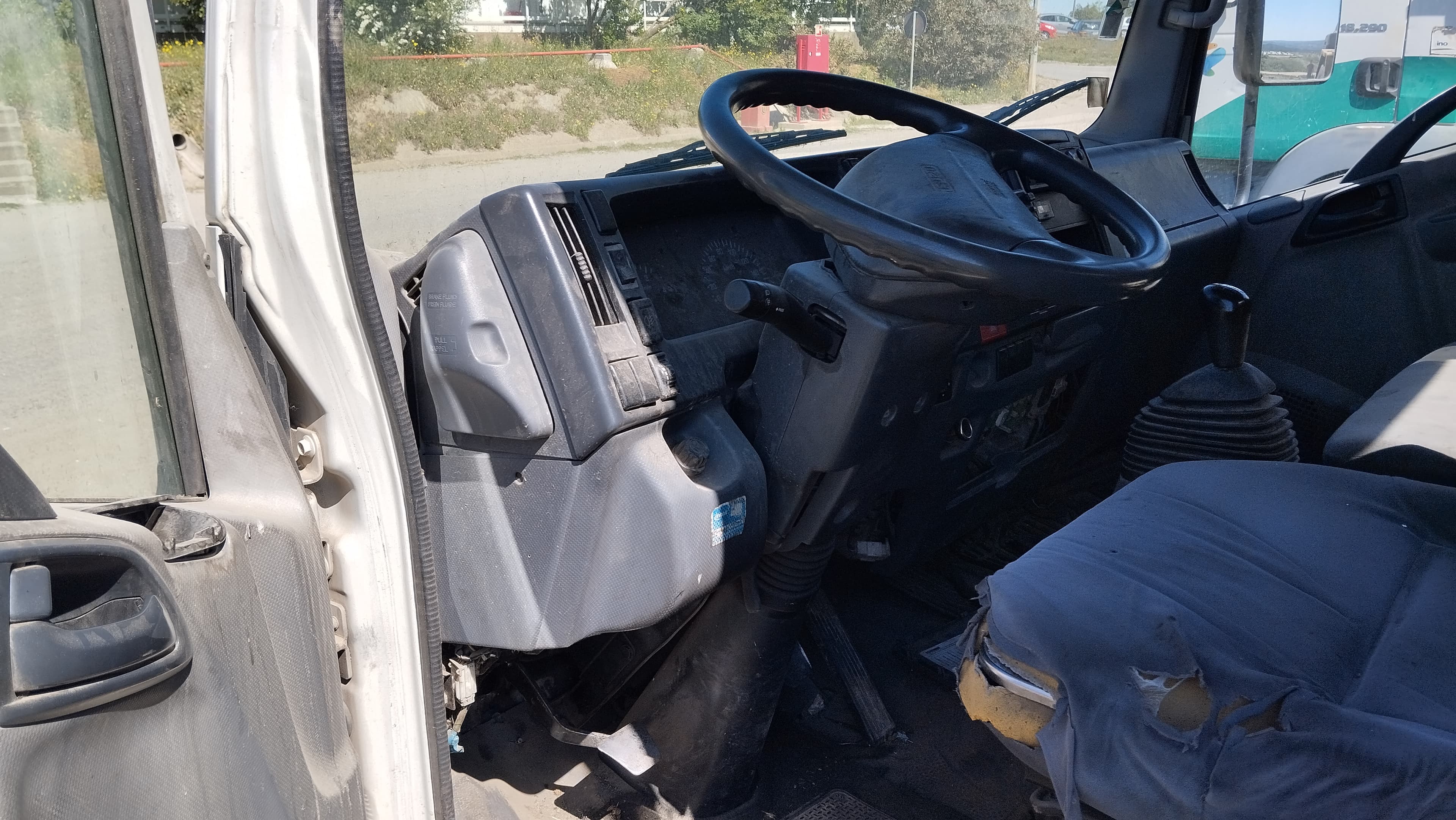 Isuzu — image 6